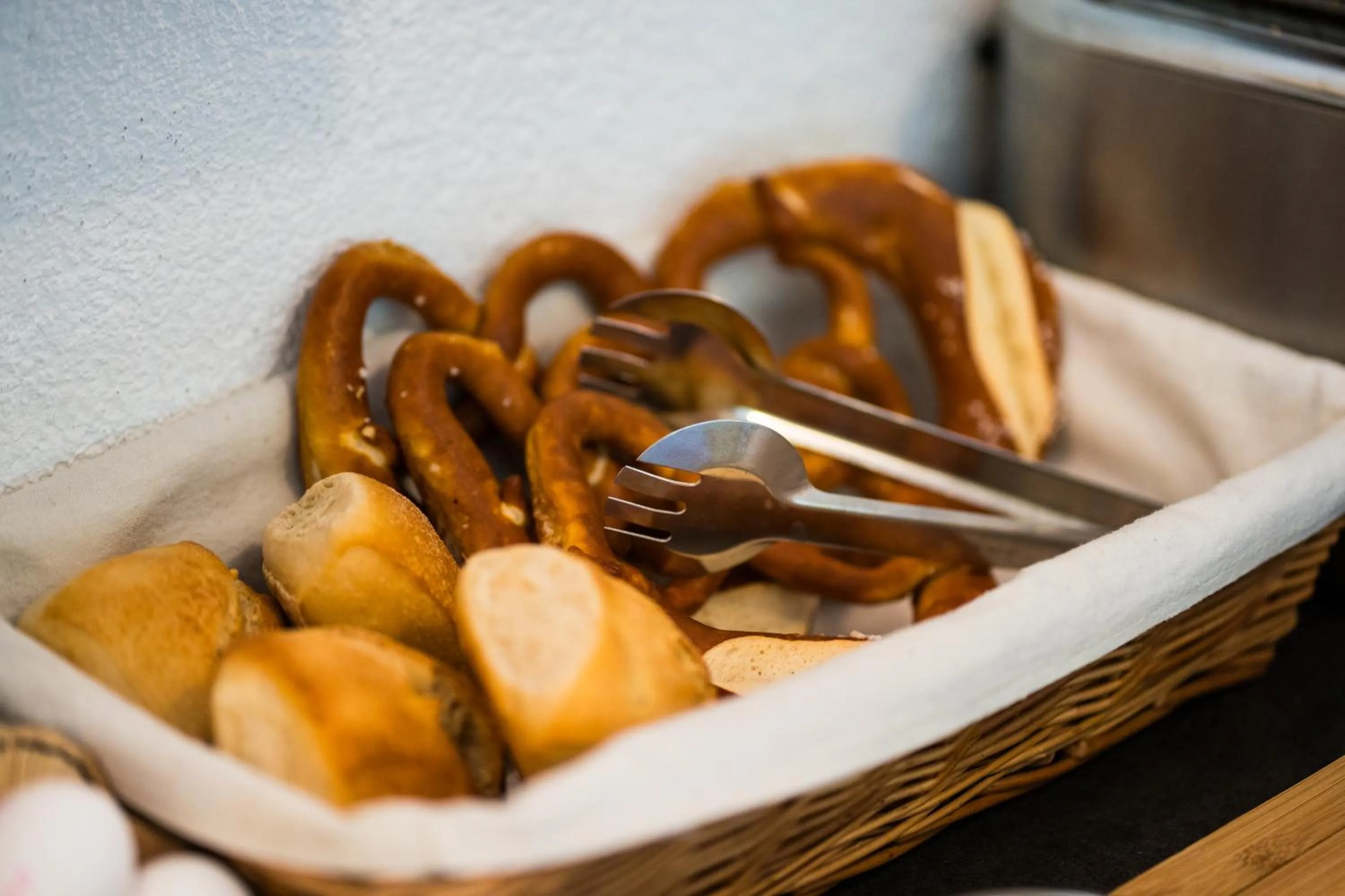 Buffet breakfast in B&B Outlet Hotel - Metzingen - Bad Urach - Free Parking