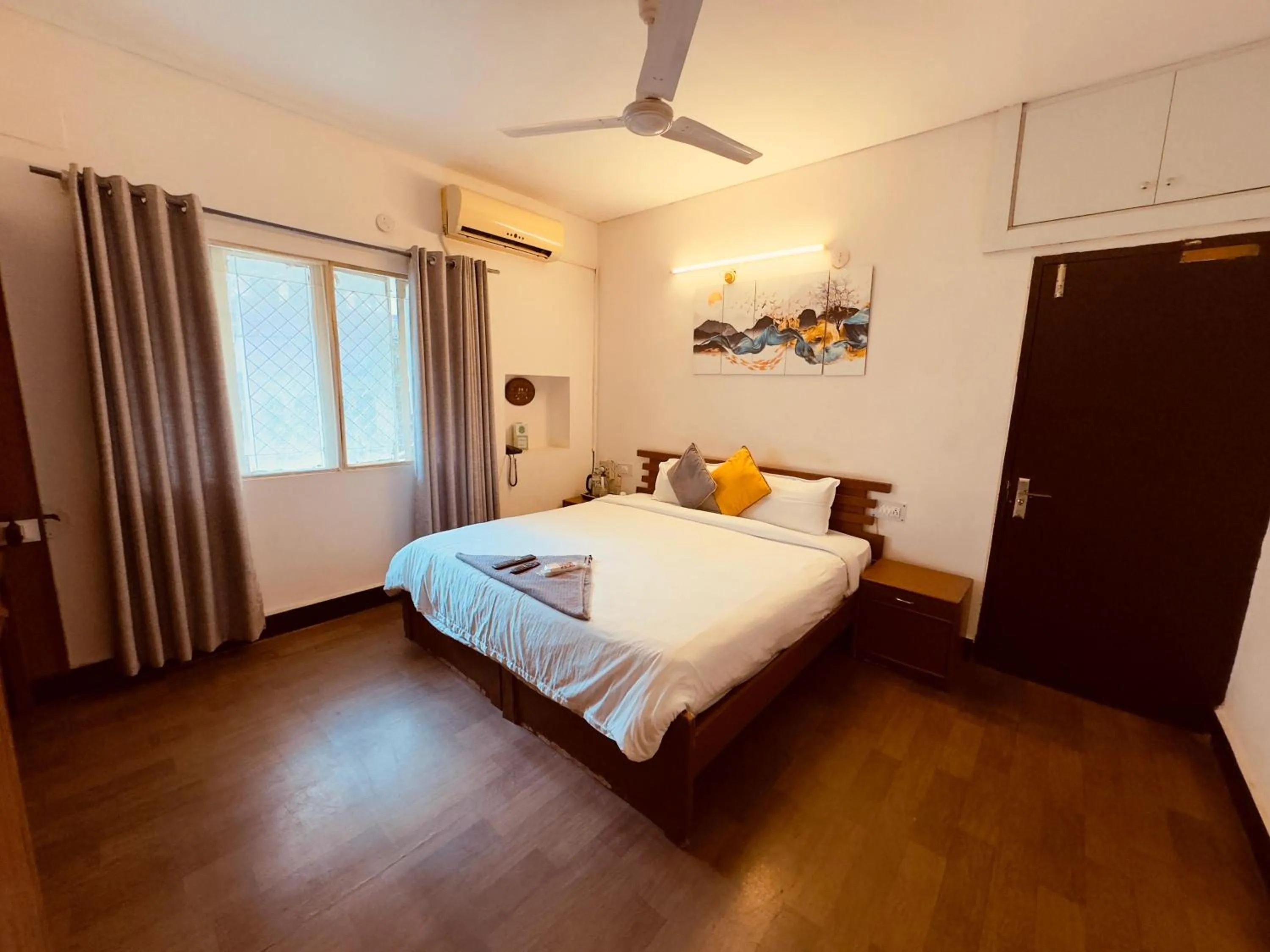 Bed in Cosy Banjara Guest House