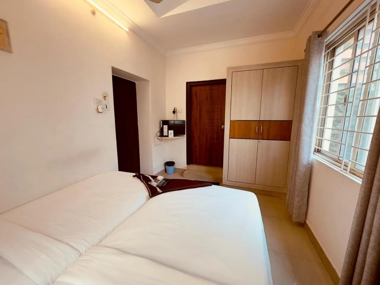 Bed in Cosy Banjara Guest House