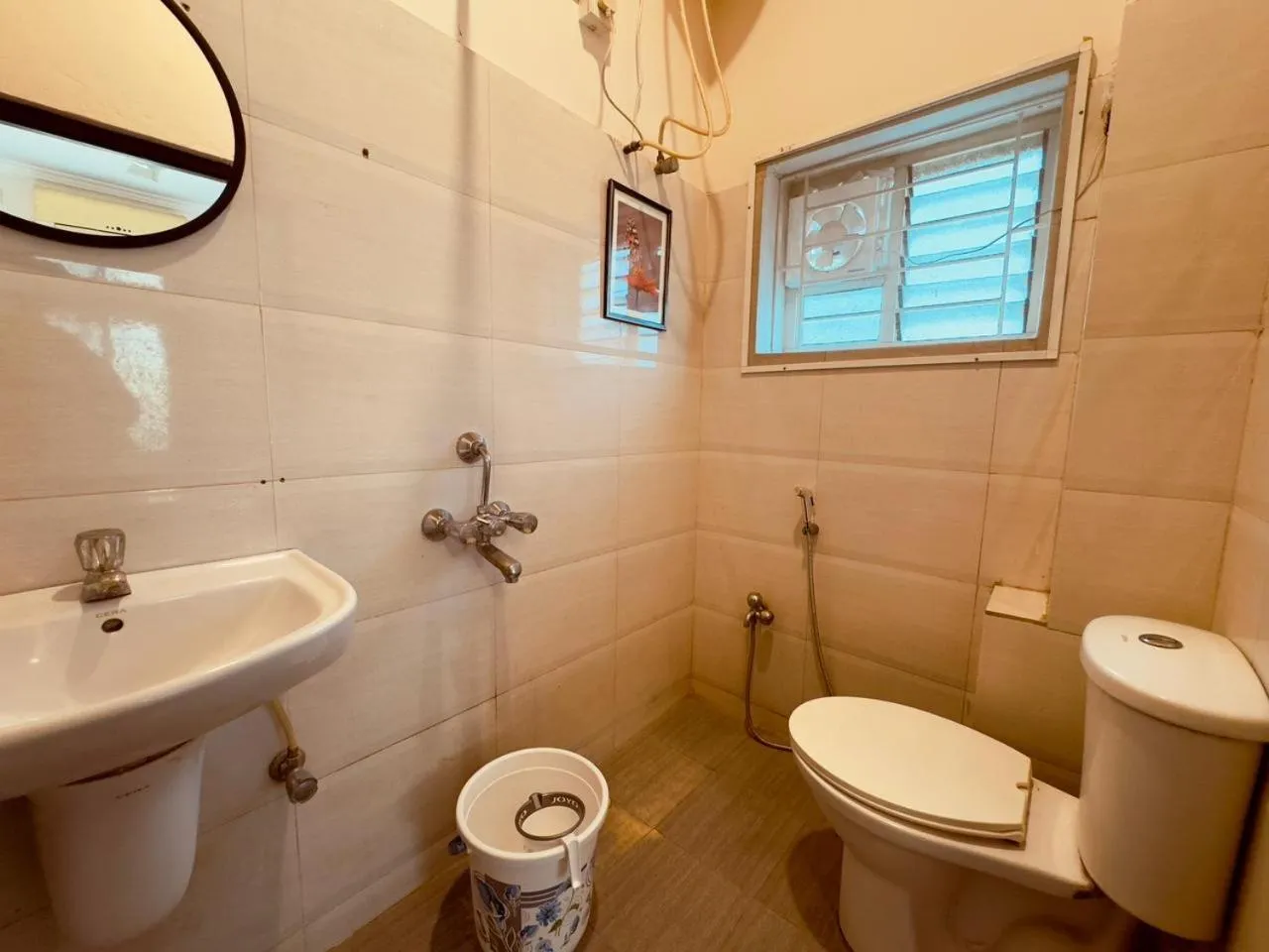 Cosy Banjara Guest House