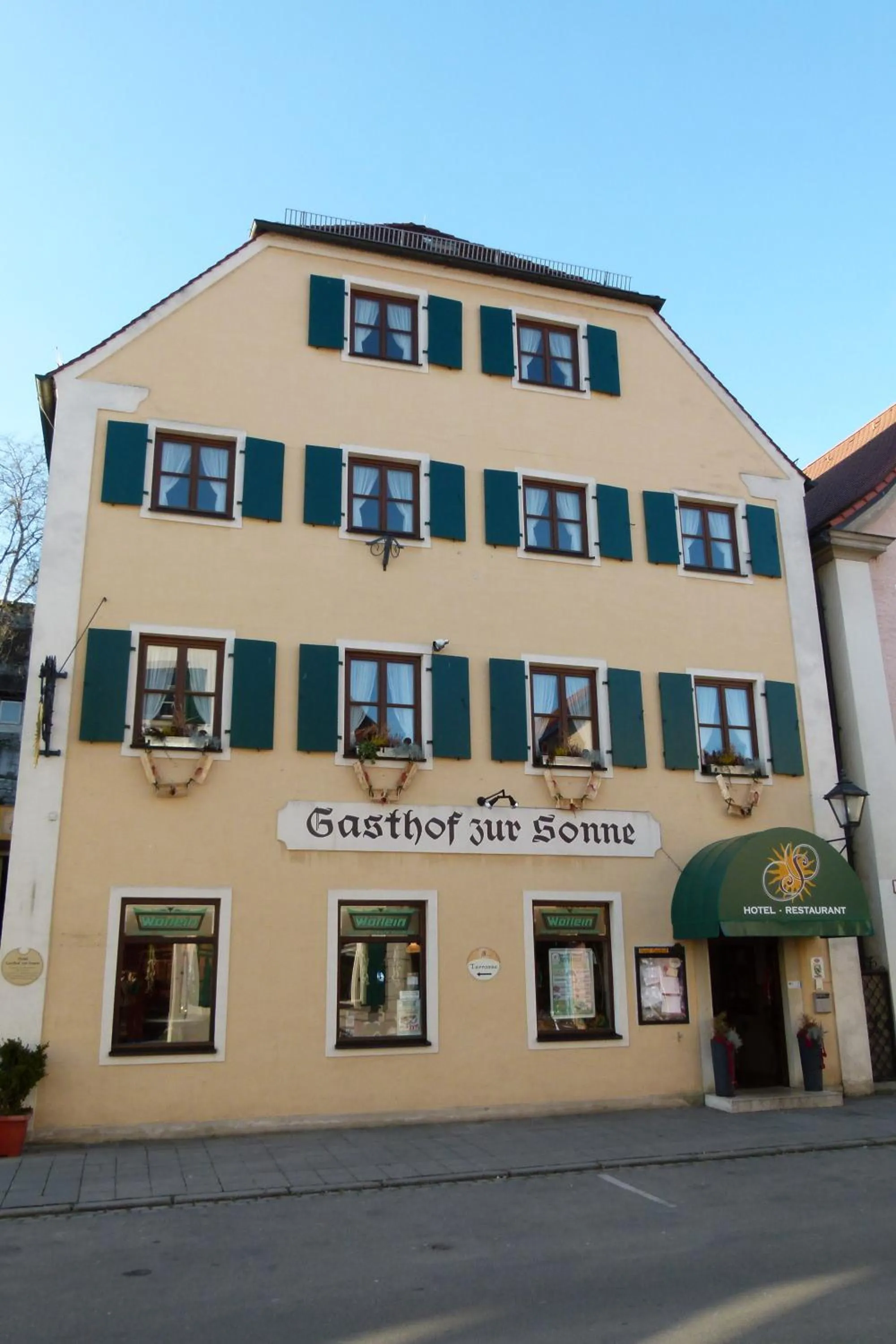 Facade/entrance in Hotel-Gasthof zur Sonne