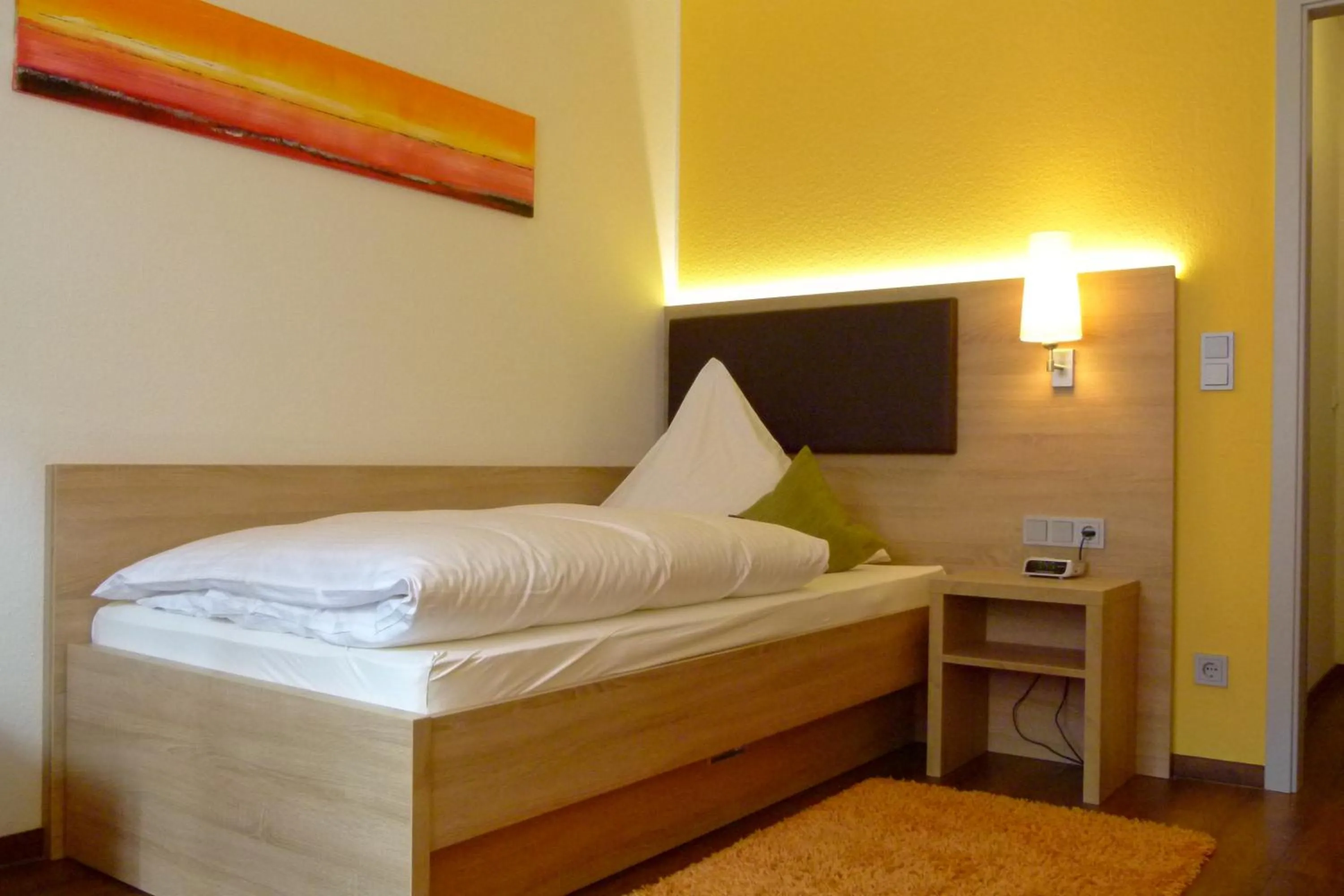 Photo of the whole room, Bed in Hotel-Gasthof zur Sonne