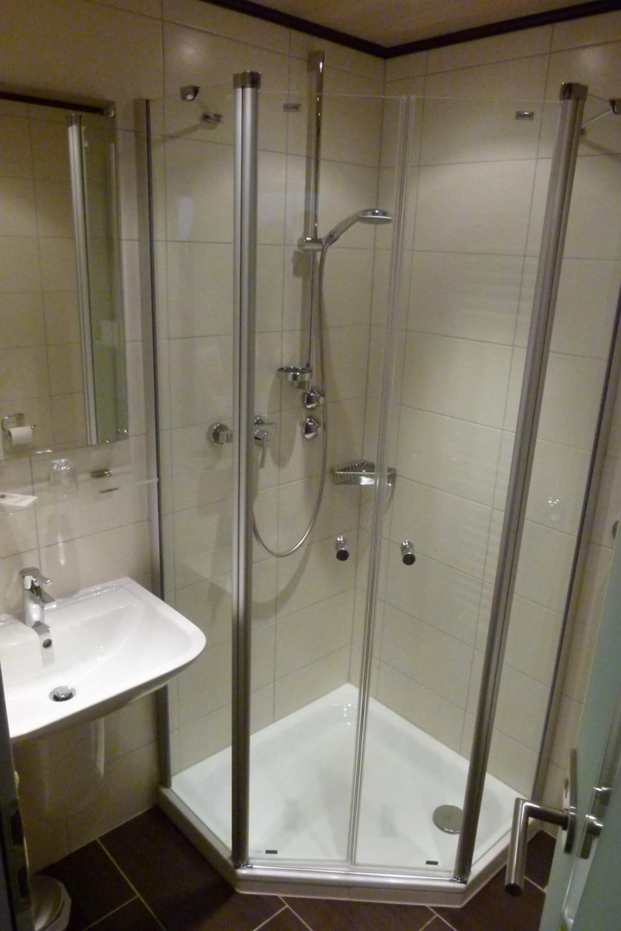 Bathroom in Hotel-Gasthof zur Sonne