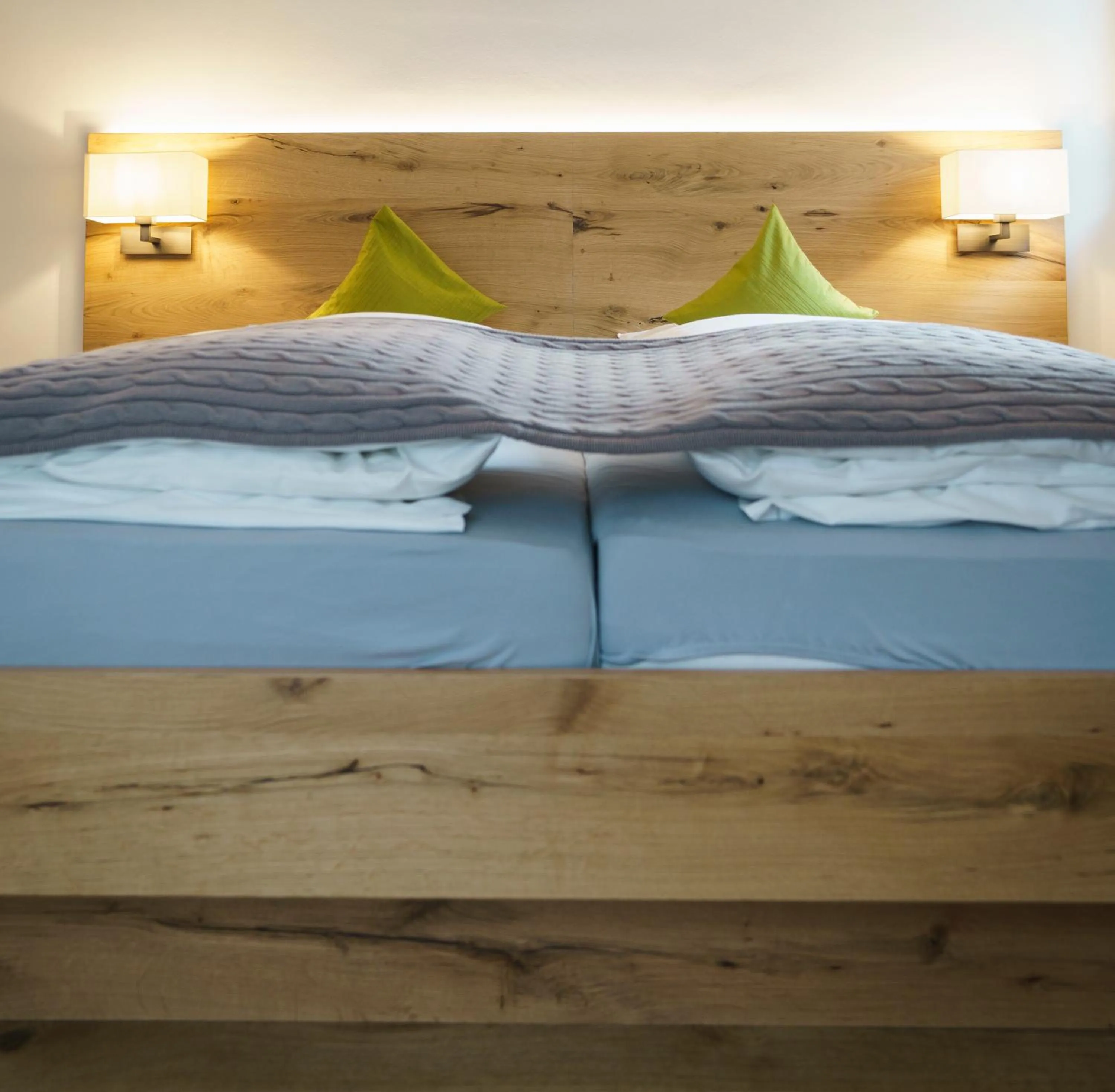 Bed in Hotel-Gasthof zur Sonne