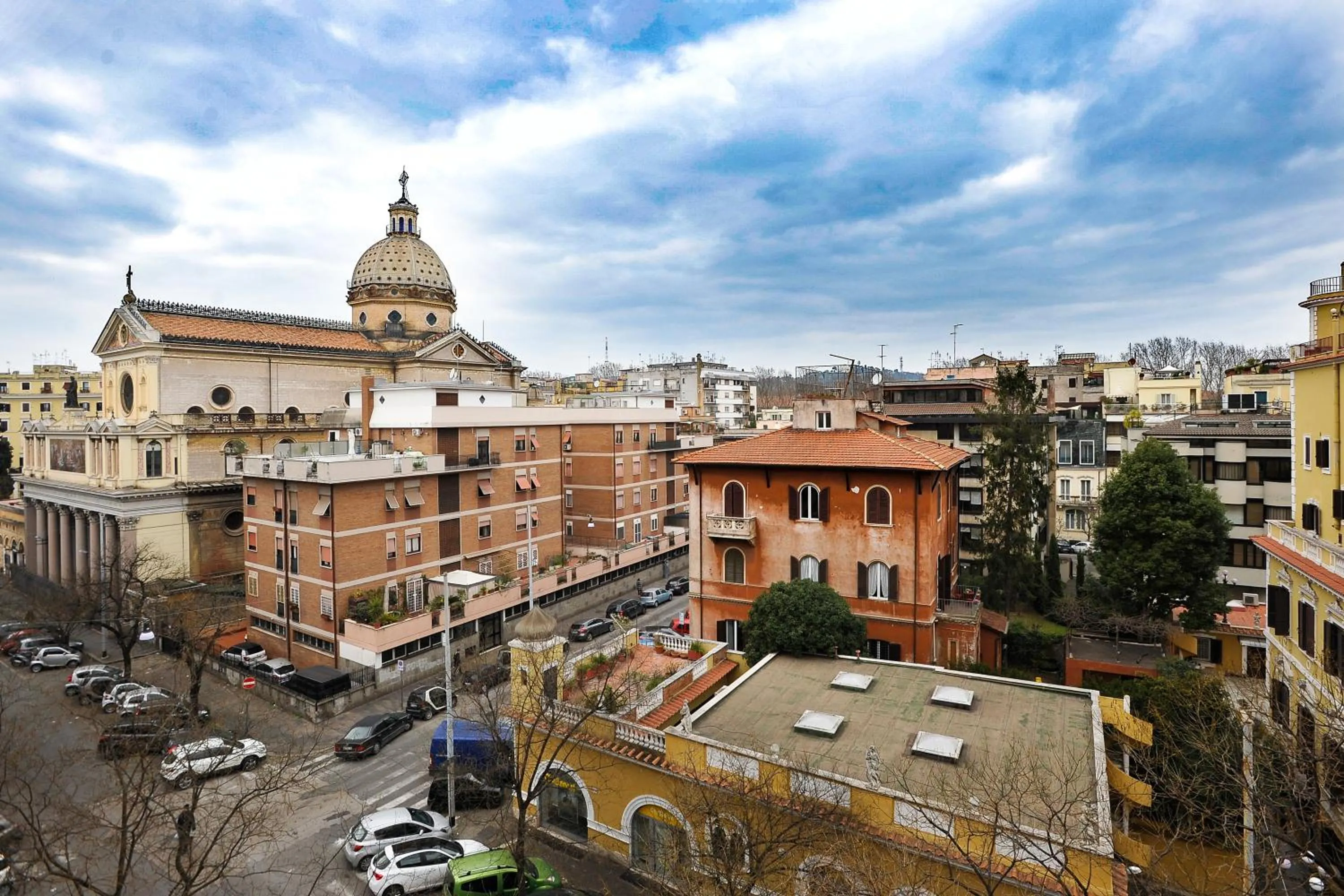 City view in Domus Castroni Pompeo Magno