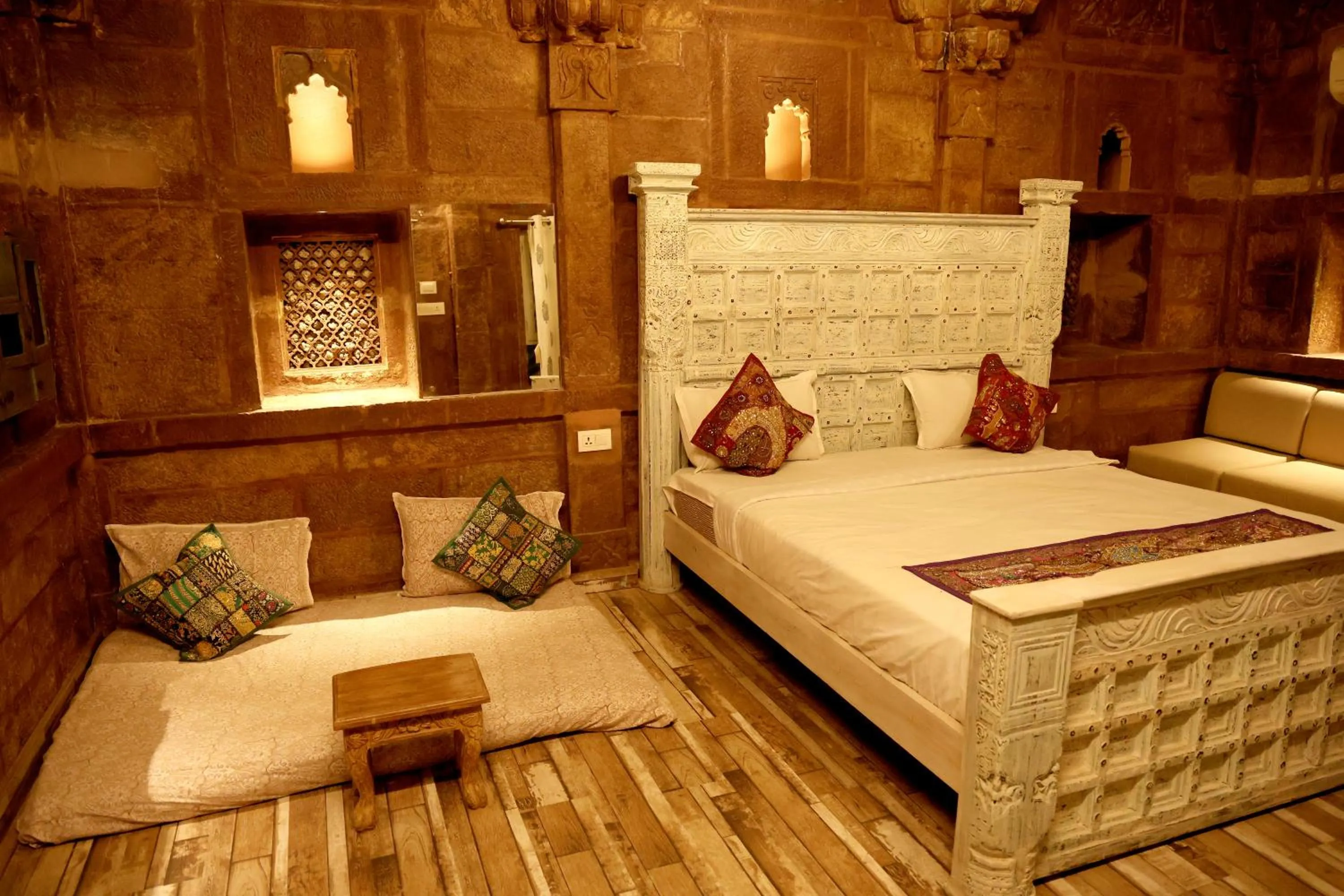 Bedroom, Bed in Rani Mahal