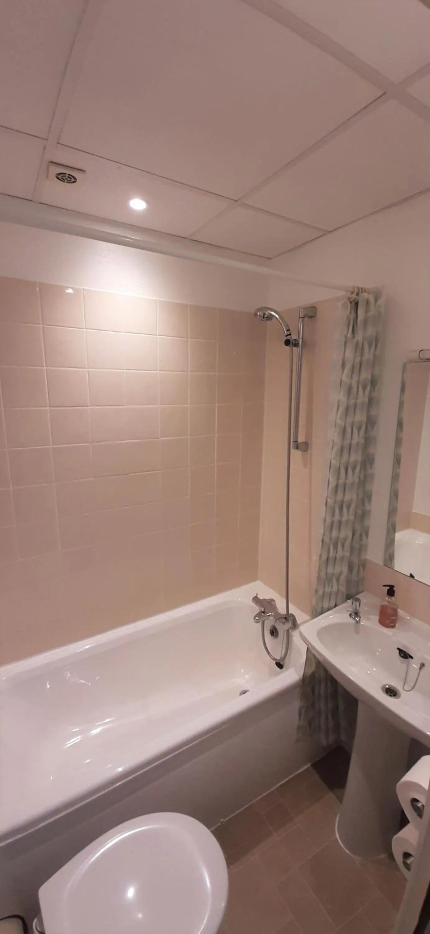 Shipping Lanes Hotel