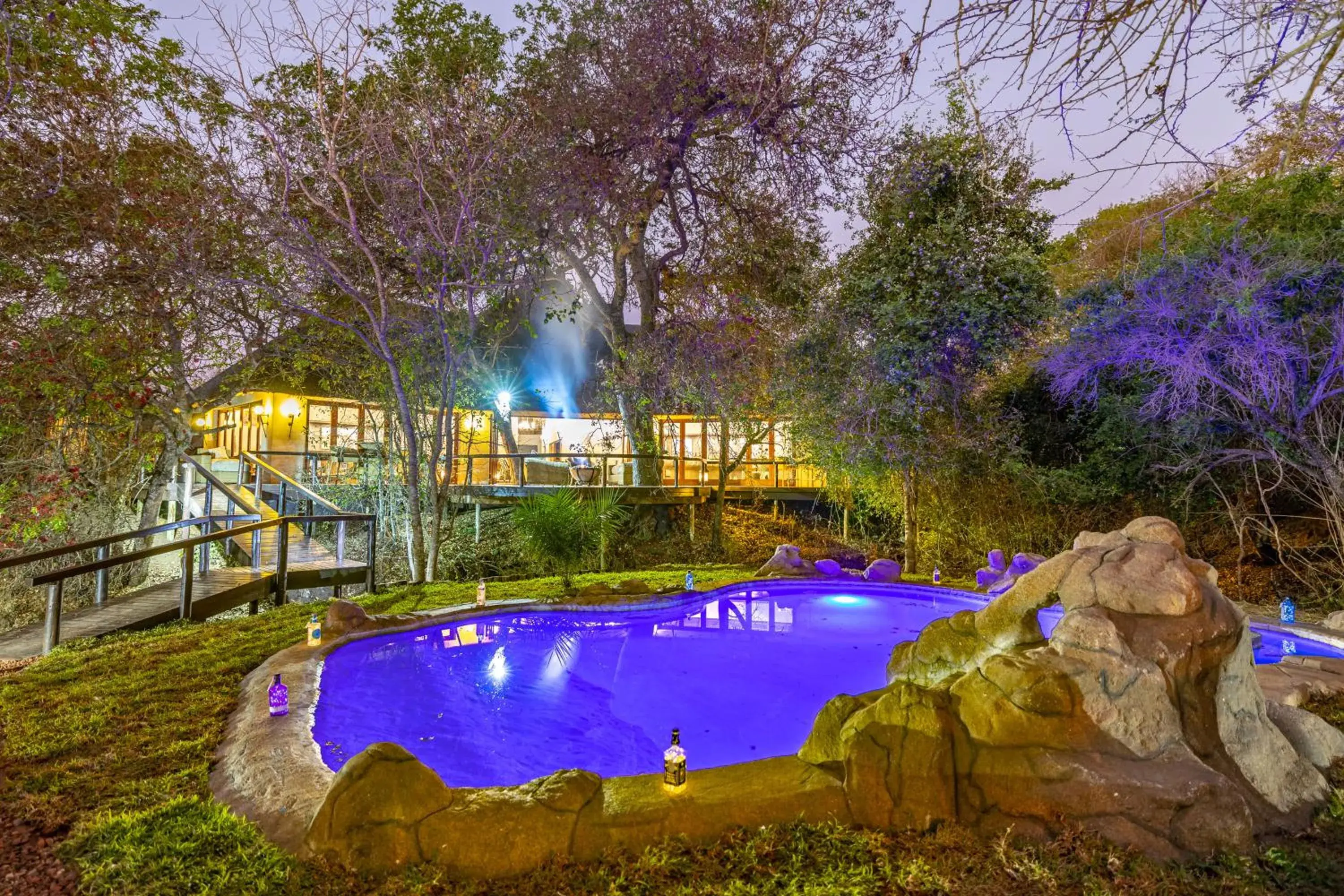 Night in Kusudalweni Safari Lodge and Spa Night in Kusudalweni Safari Lodge and Spa