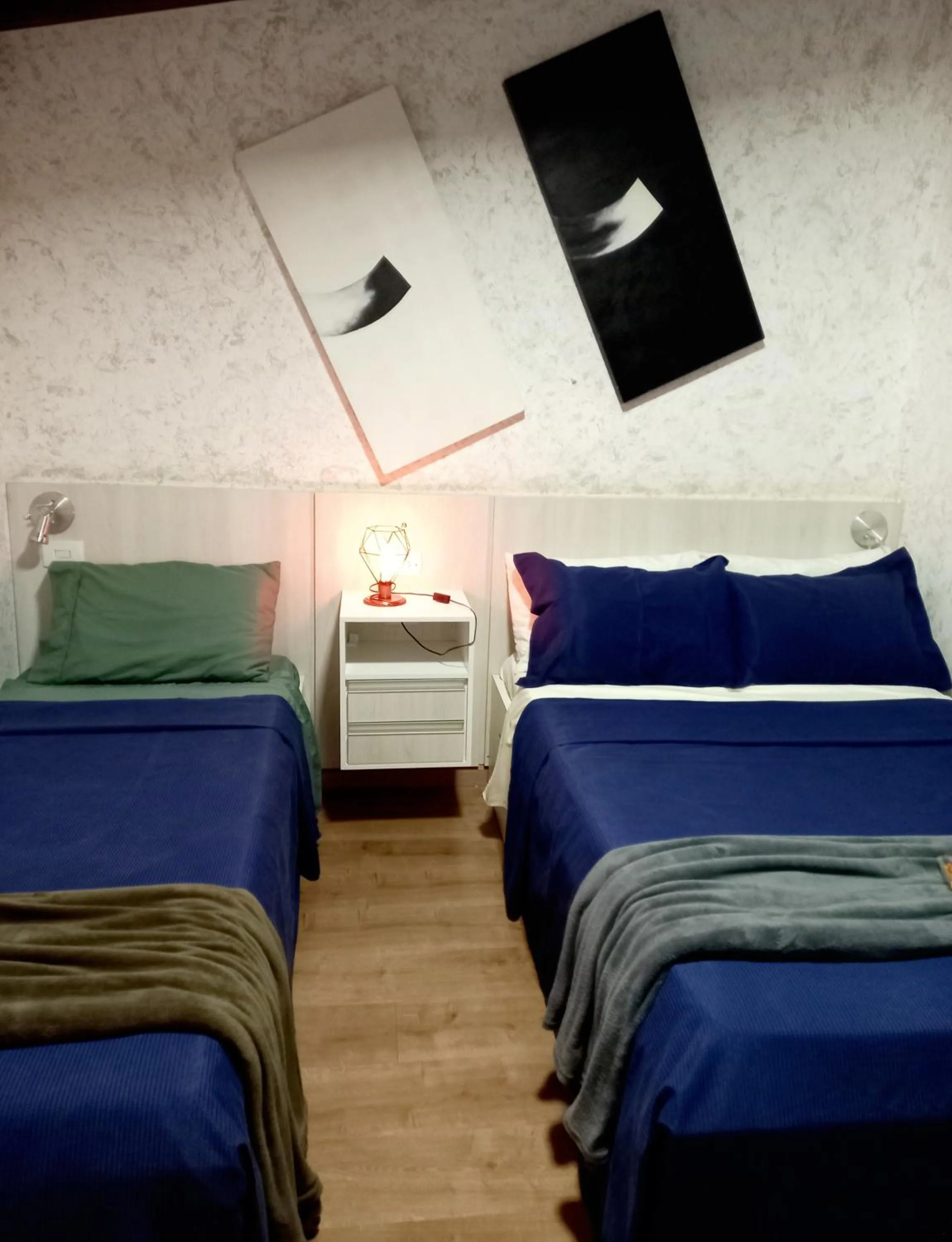 Bed in Flat Duplex - Flat & Residence Premium