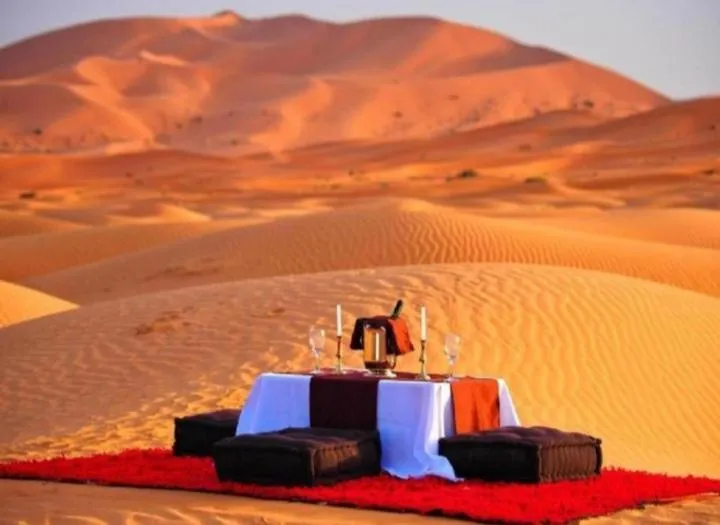 Merzouga Luxury Camp