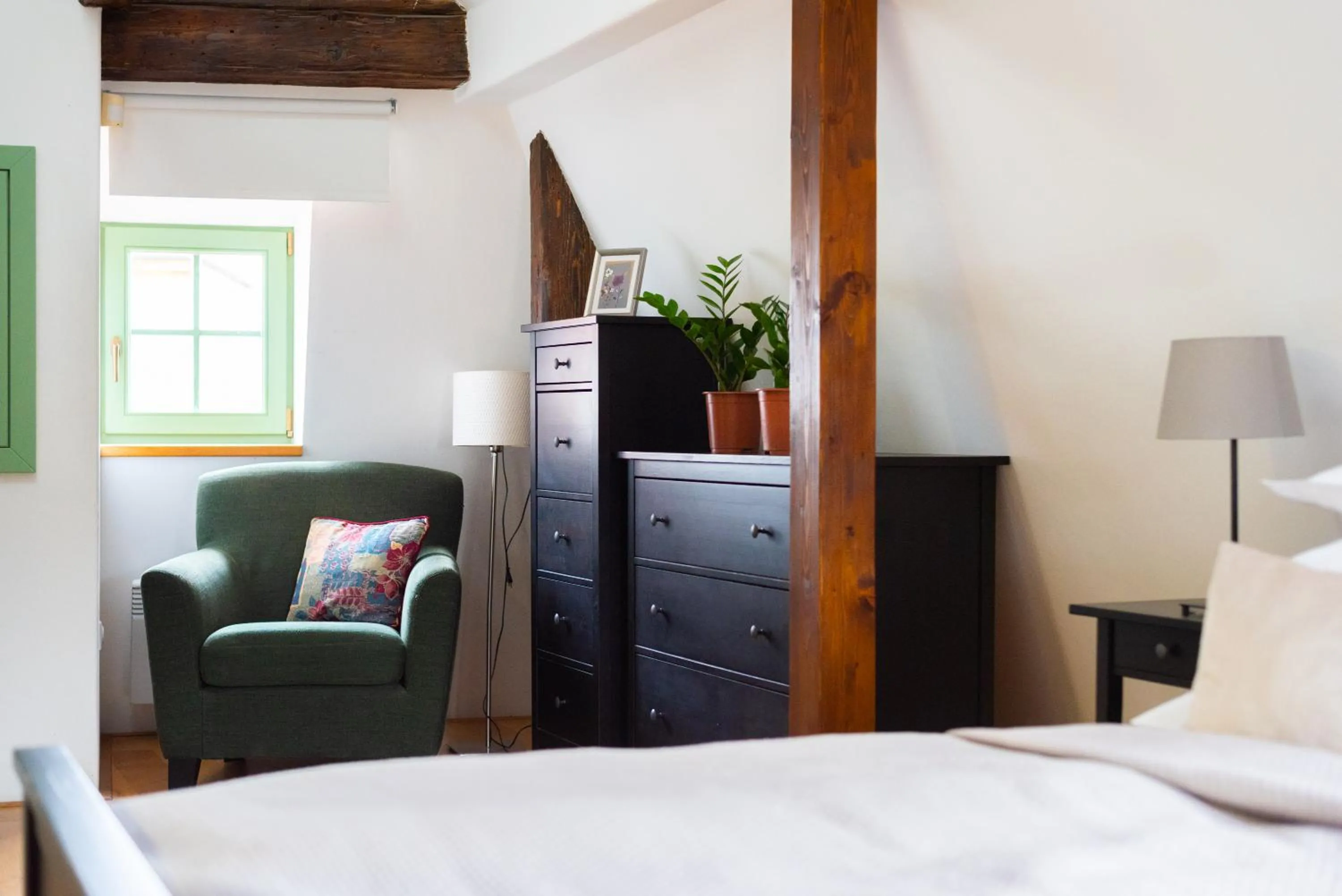 Two-Bedroom Apartment in Nobles Apartments