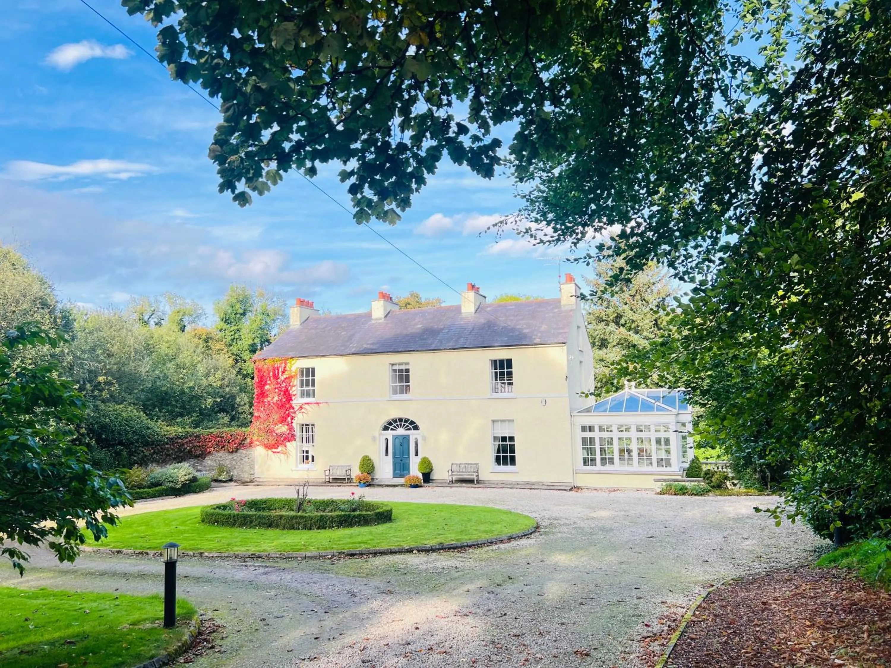 Larchmount House B&B