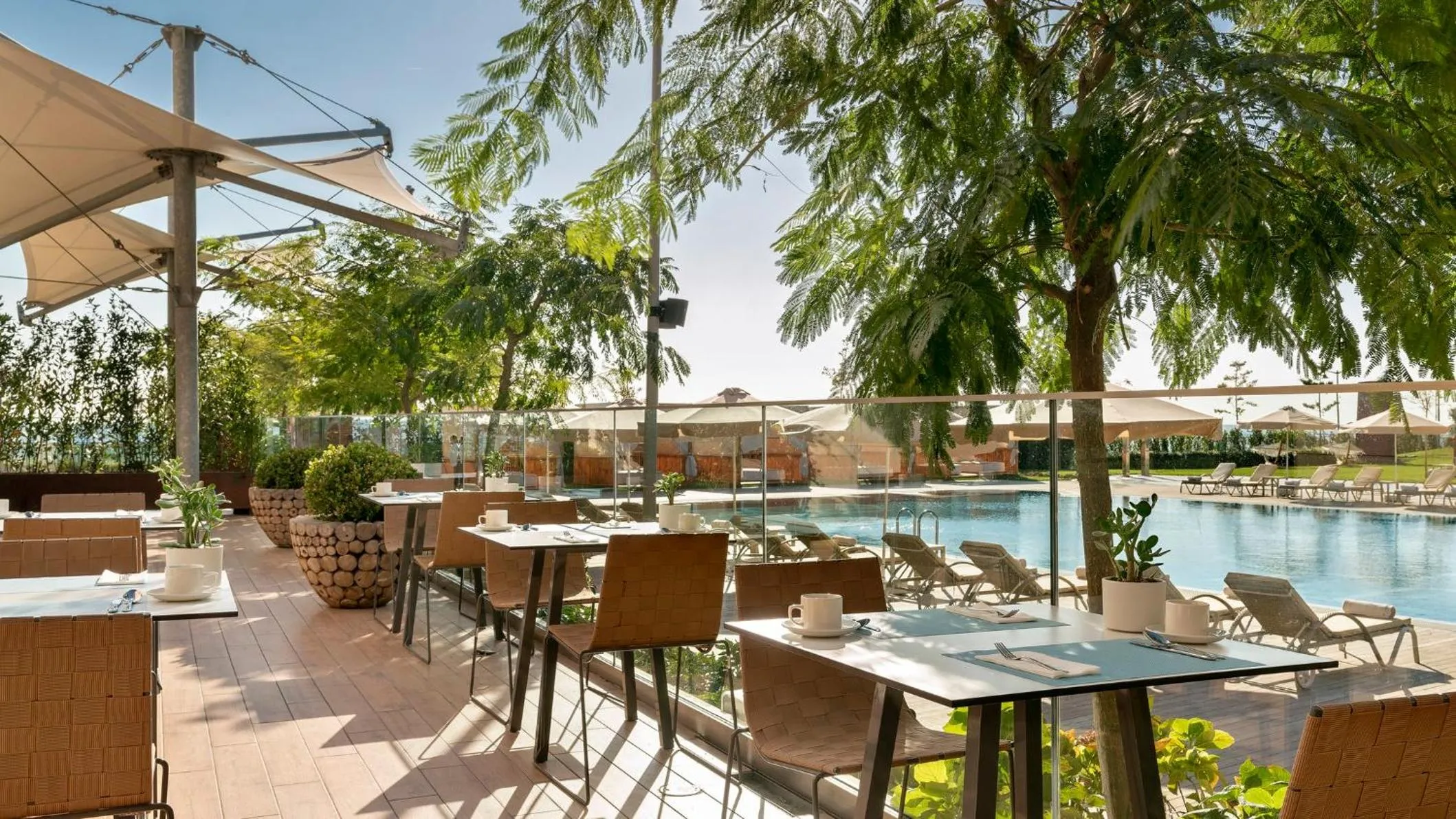 Restaurant/places to eat in Crowne Plaza Florya Istanbul by IHG