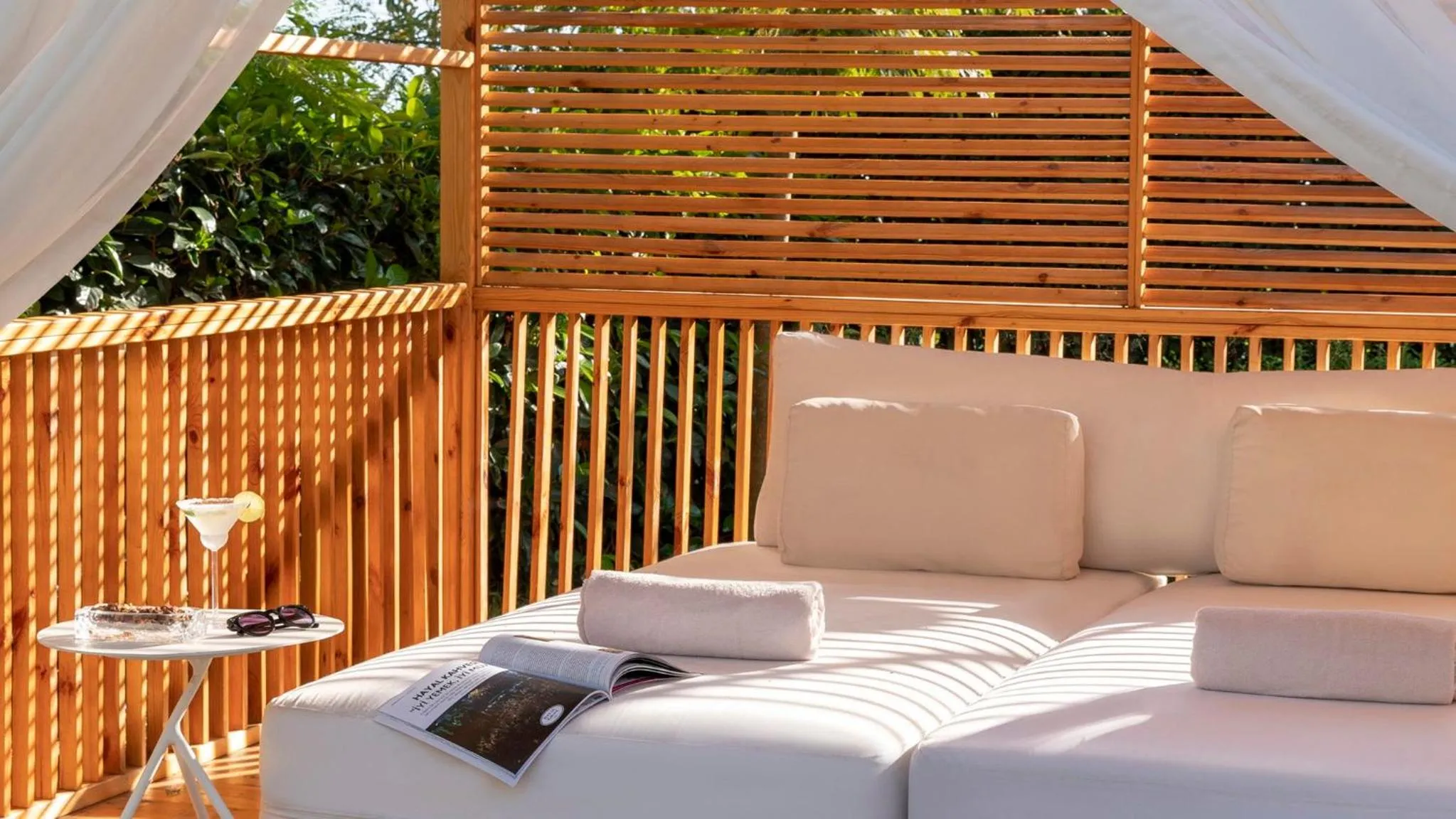 Swimming pool in Crowne Plaza Florya Istanbul by IHG