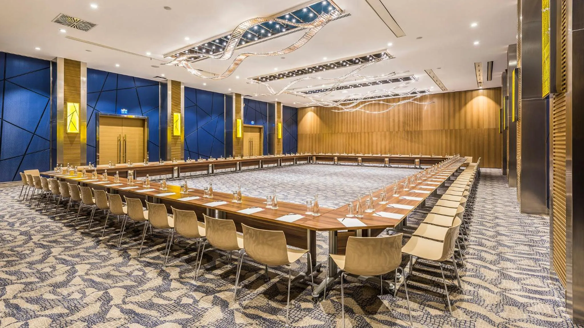 Meeting/conference room in Crowne Plaza Florya Istanbul by IHG