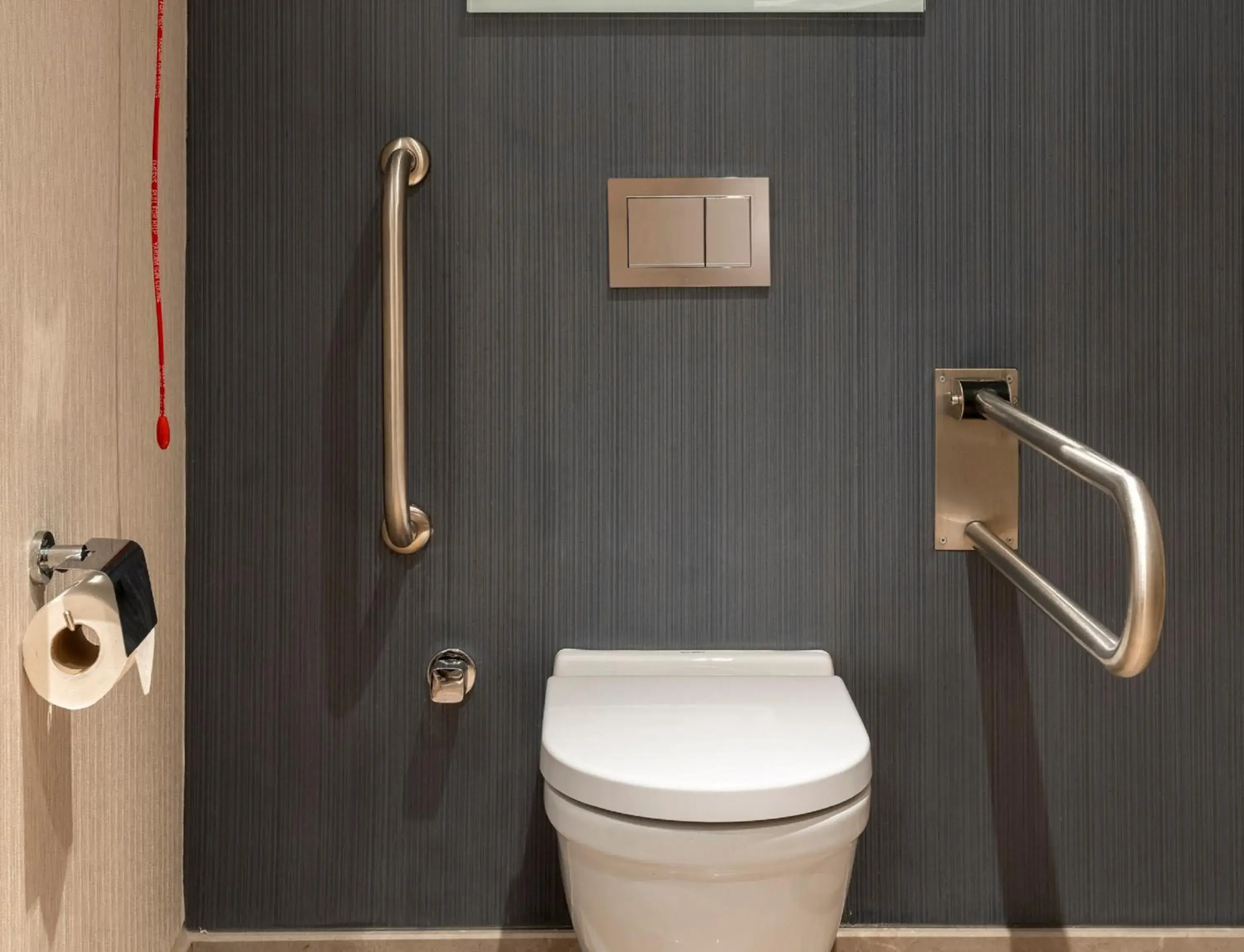 Photo of the whole room in Crowne Plaza Florya Istanbul by IHG Photo of the whole room in Crowne Plaza Florya Istanbul by IHG