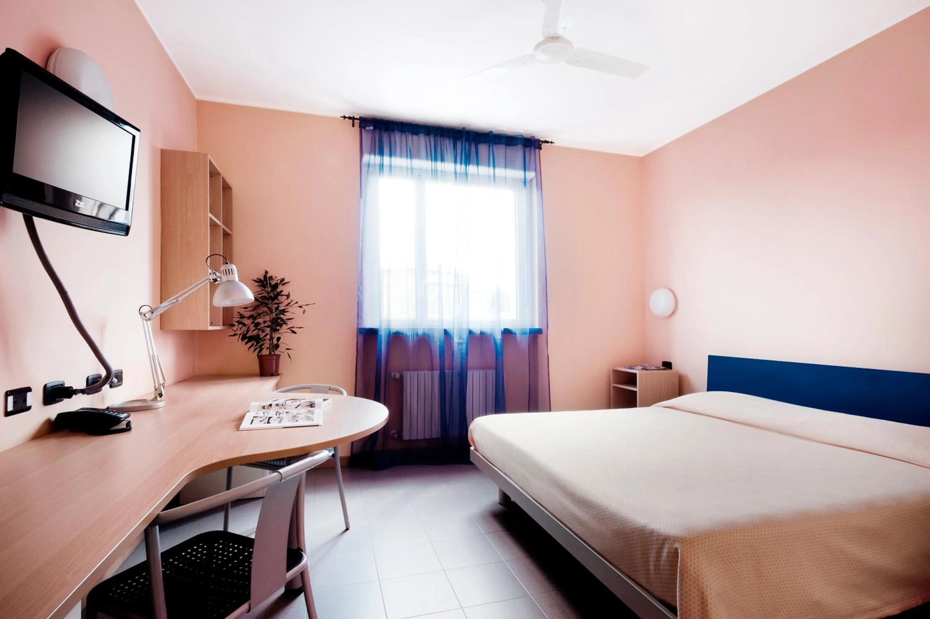 Photo of the whole room, Bed in La Cordata Accommodation - Zumbini 6
