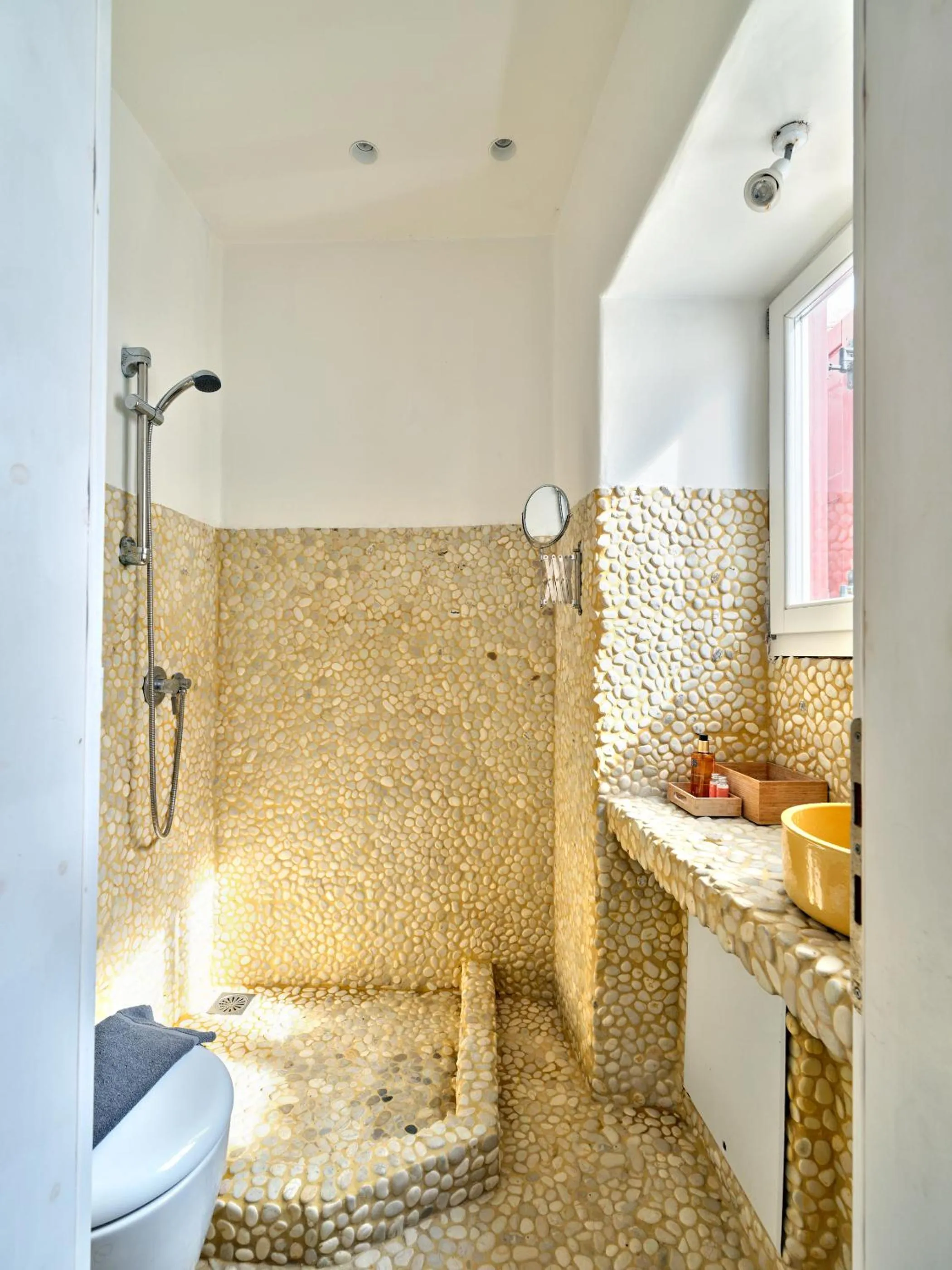 Bathroom in La Maison Kalogera