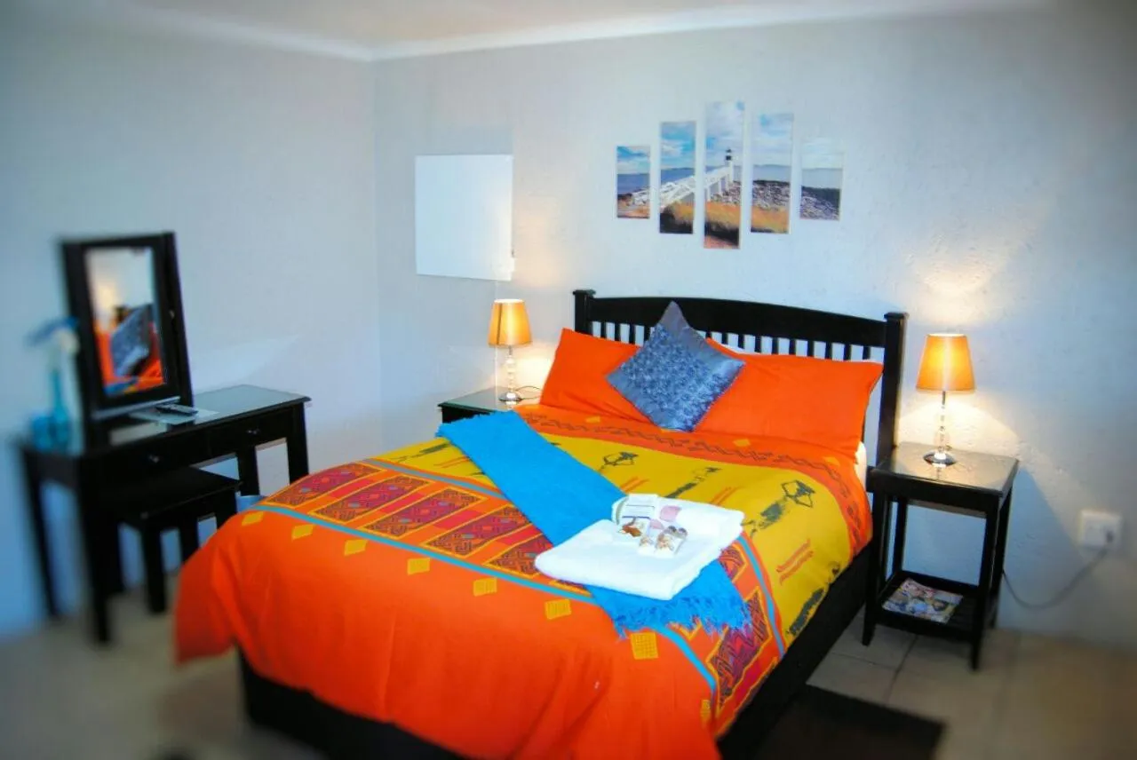 Photo of the whole room in Castle Lodge