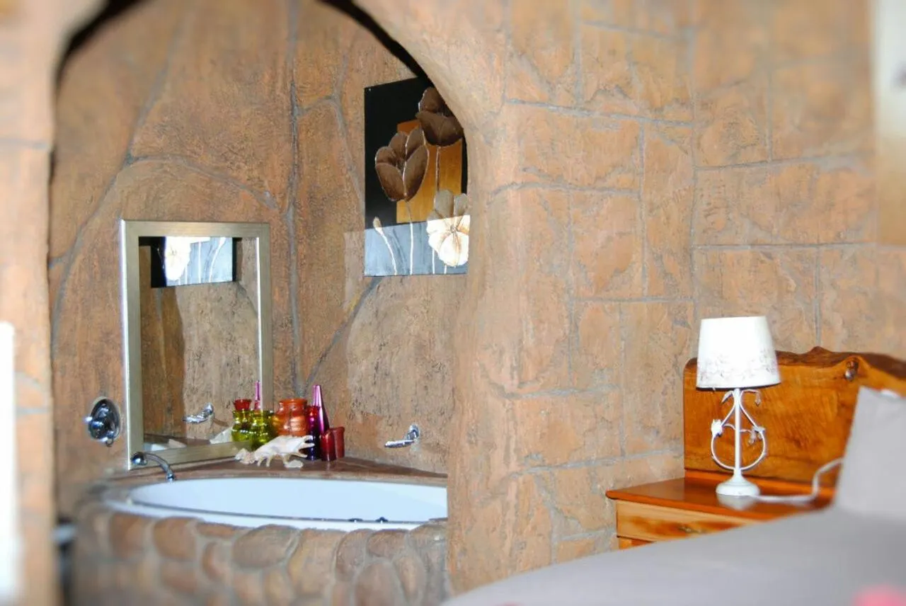 Bathroom in Castle Lodge