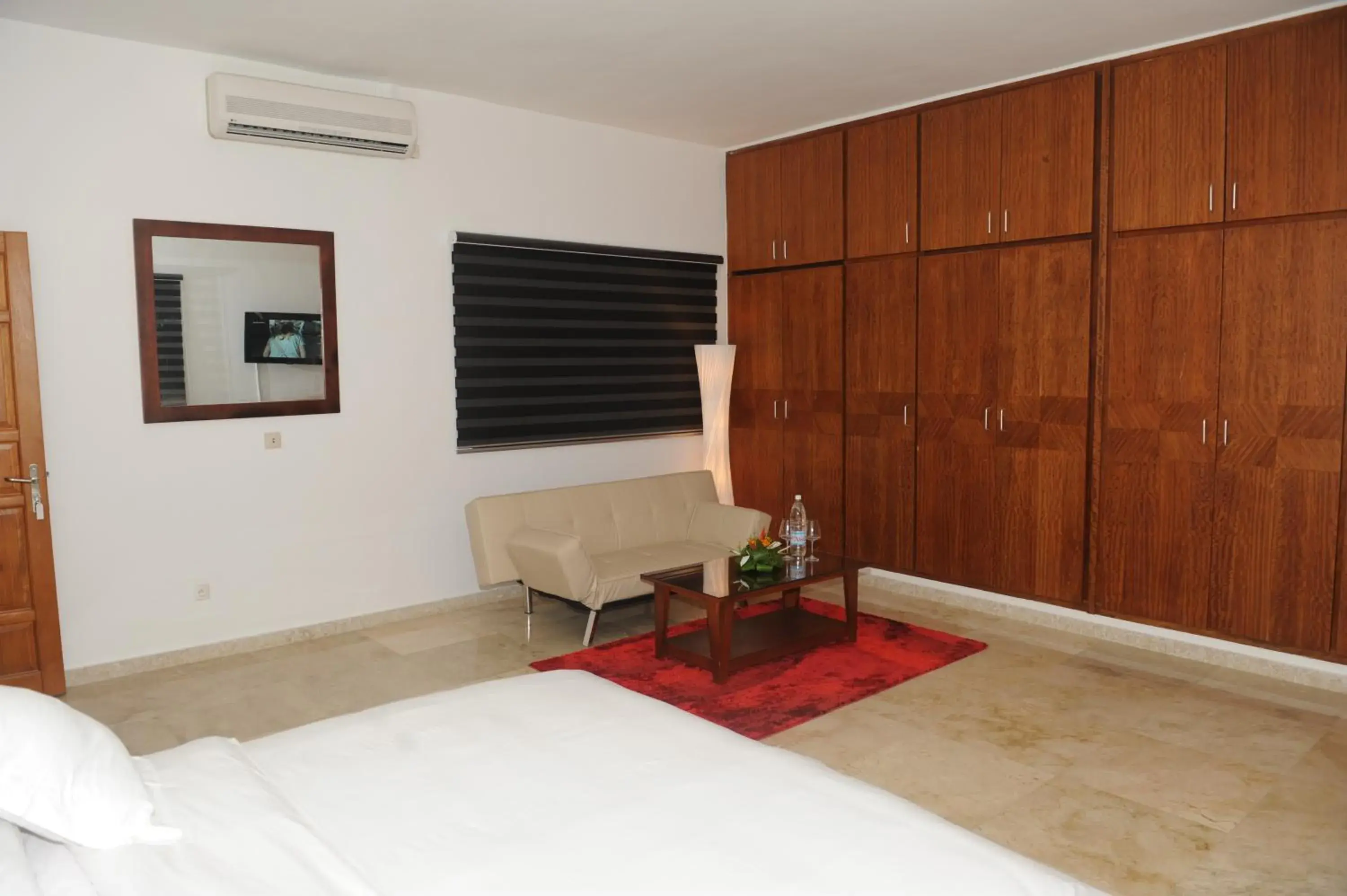 Suite with Terrace in Residence Helios Suite with Terrace in Residence Helios