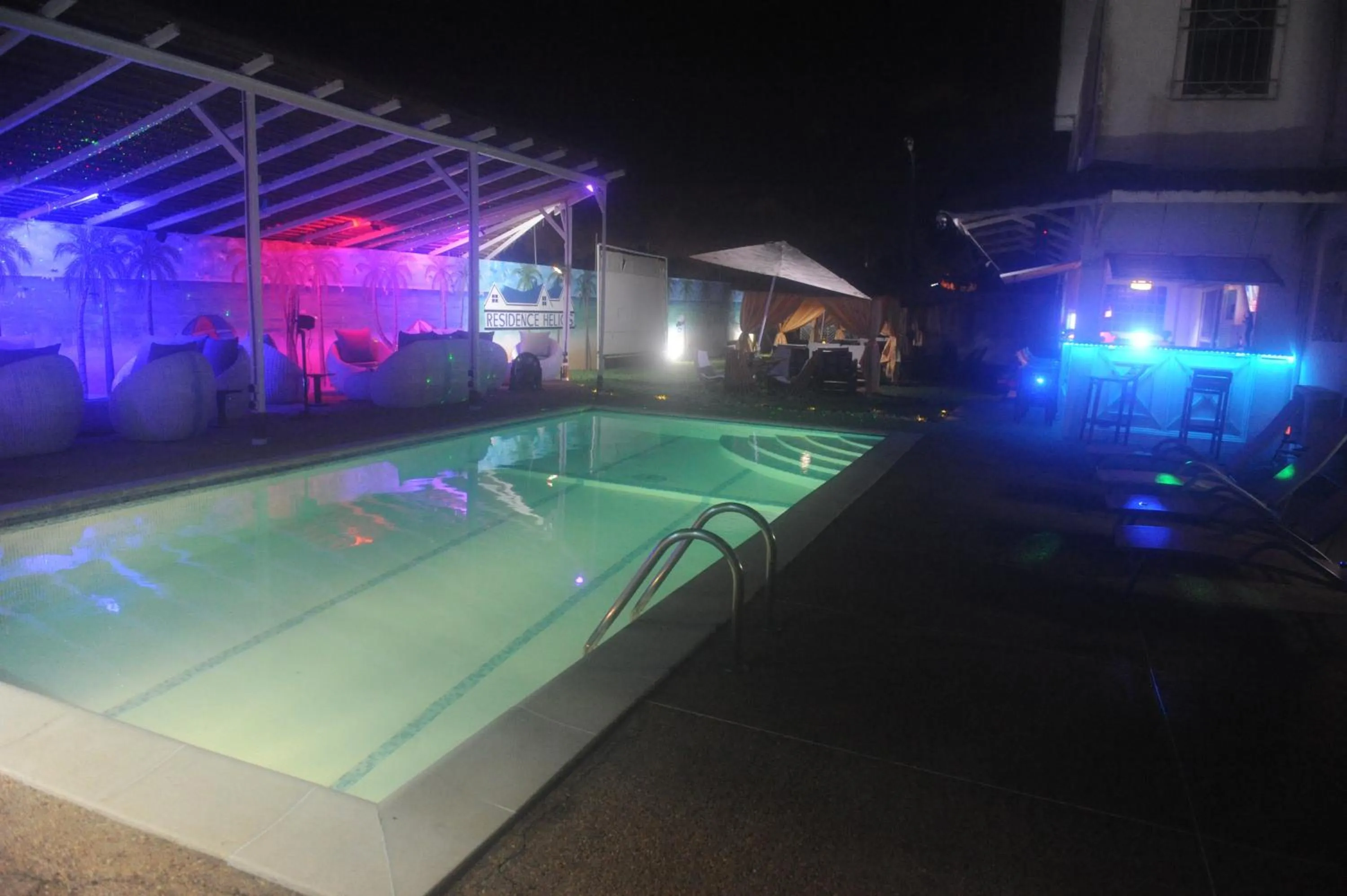 Night in Residence Helios