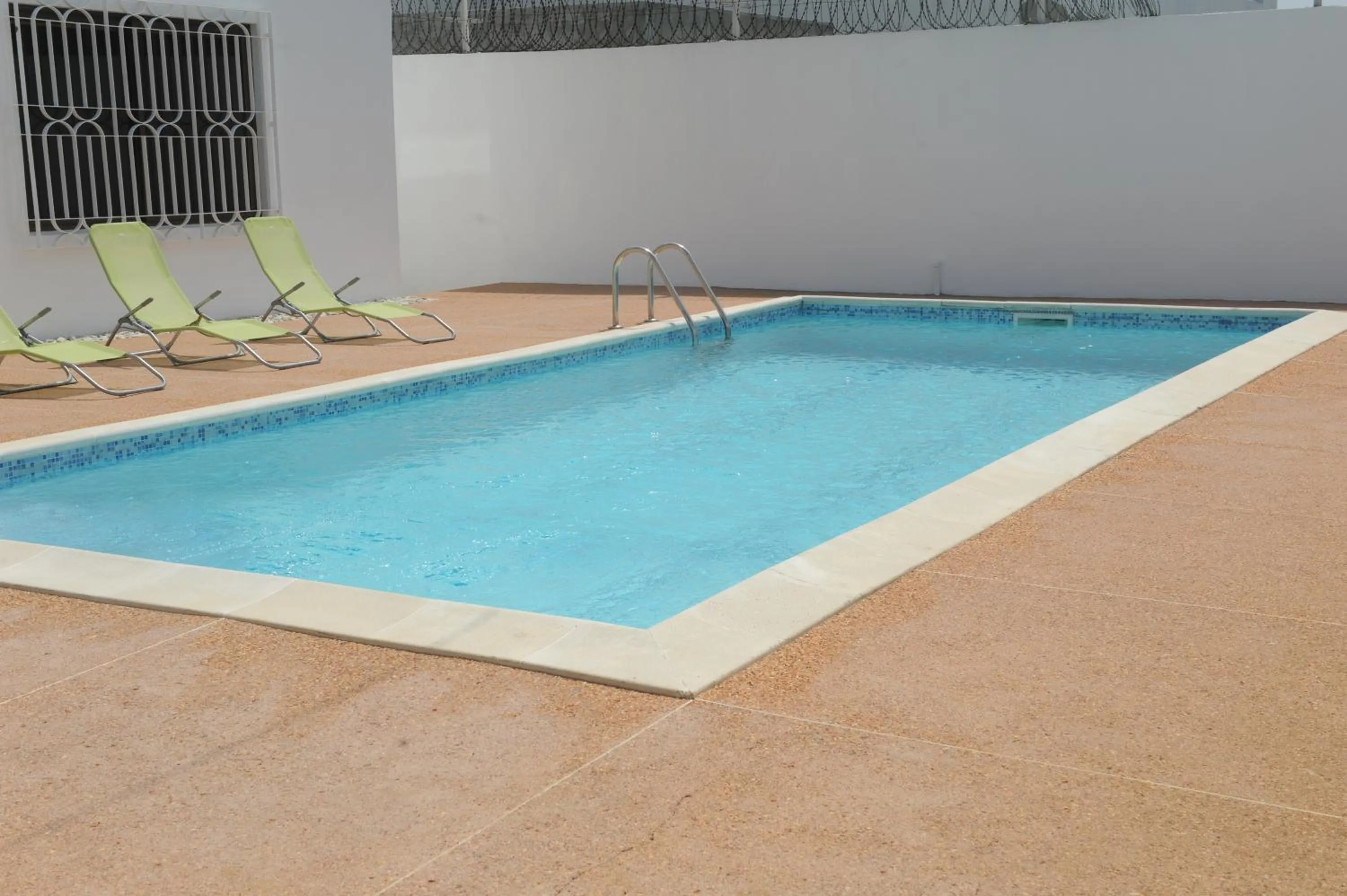 Swimming pool in Residence Helios