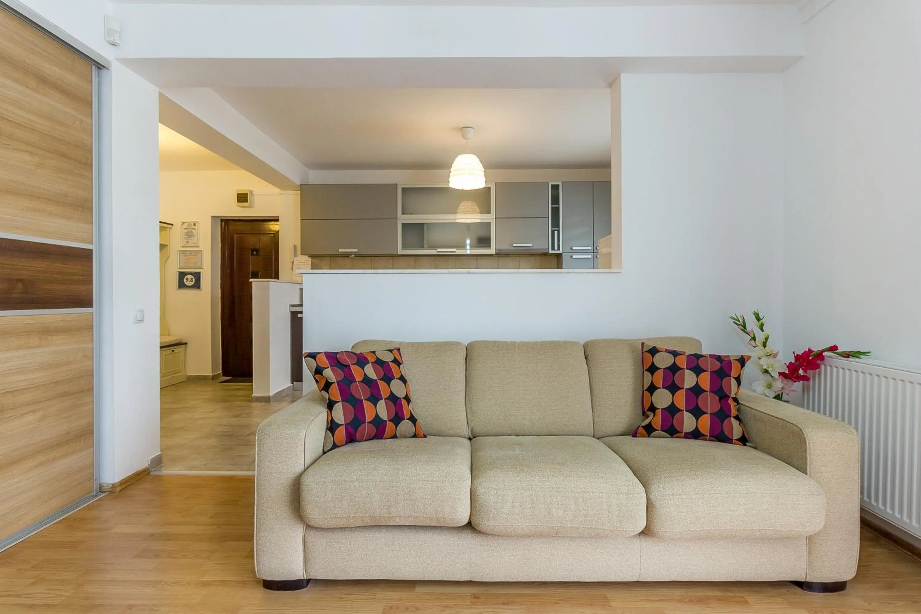 Bed in City Apartment Trifoiului