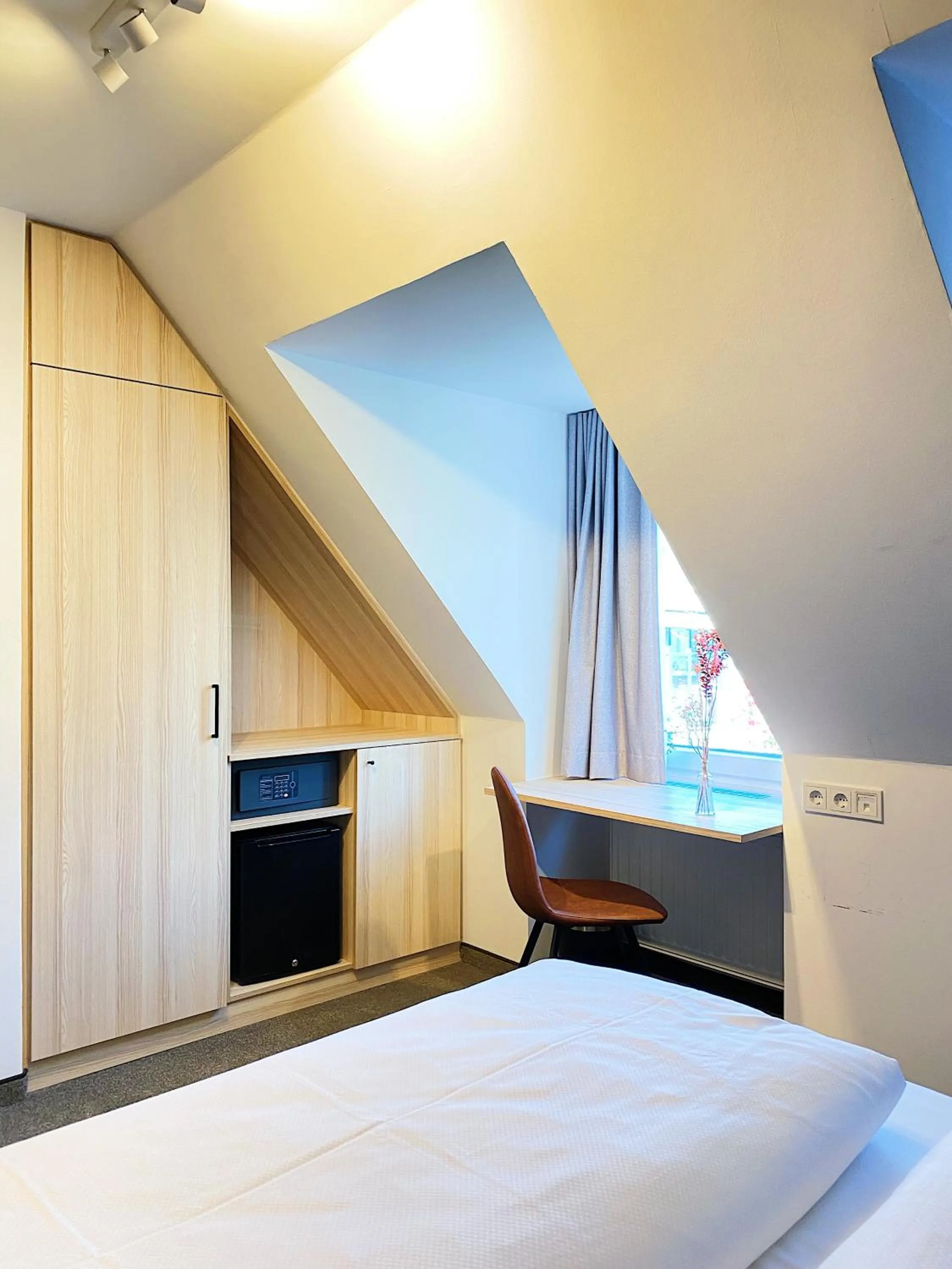 Bedroom, Bed in Hotel Xenia Flensburg