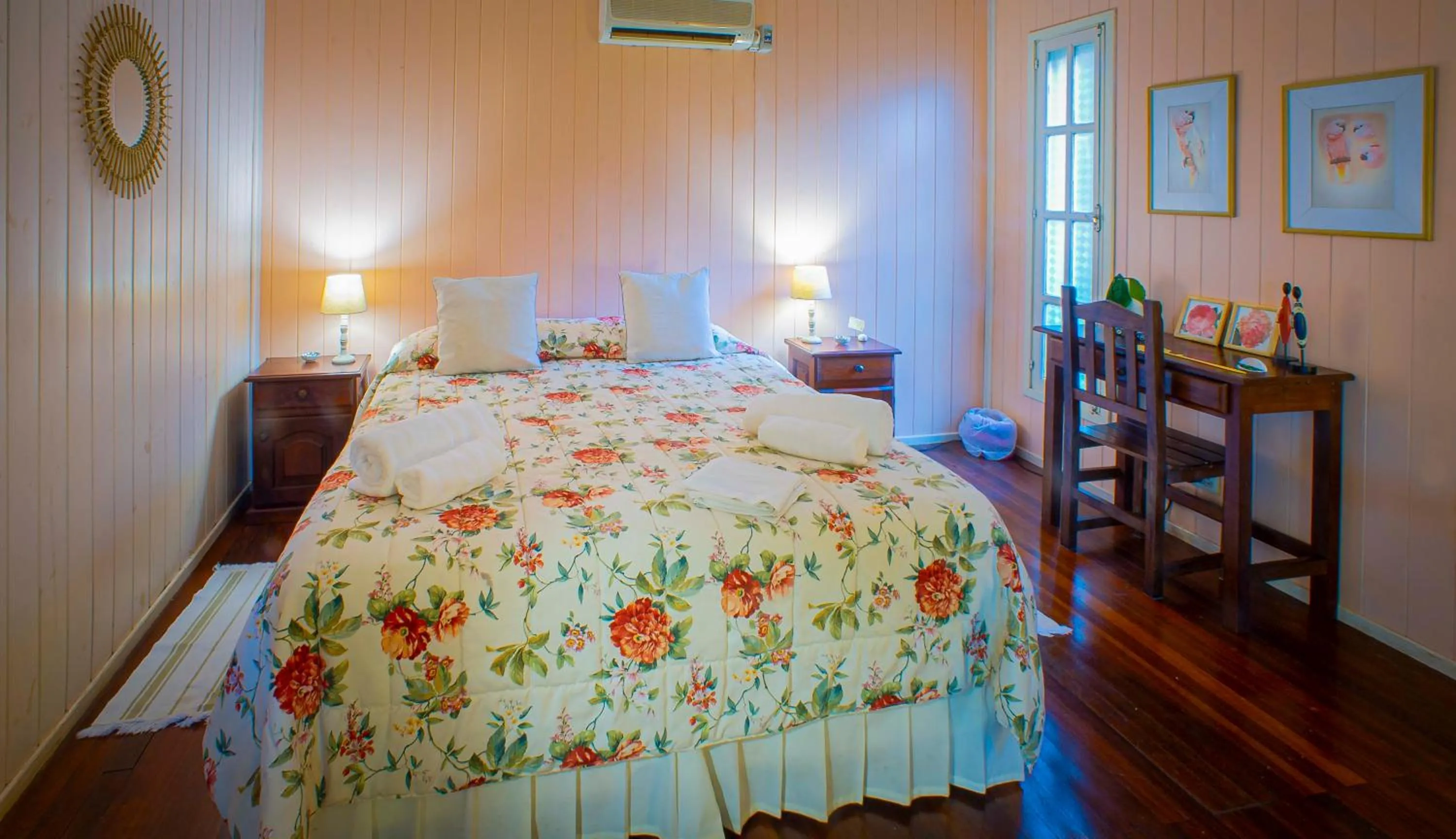 Bed in Secret Garden Iguazu
