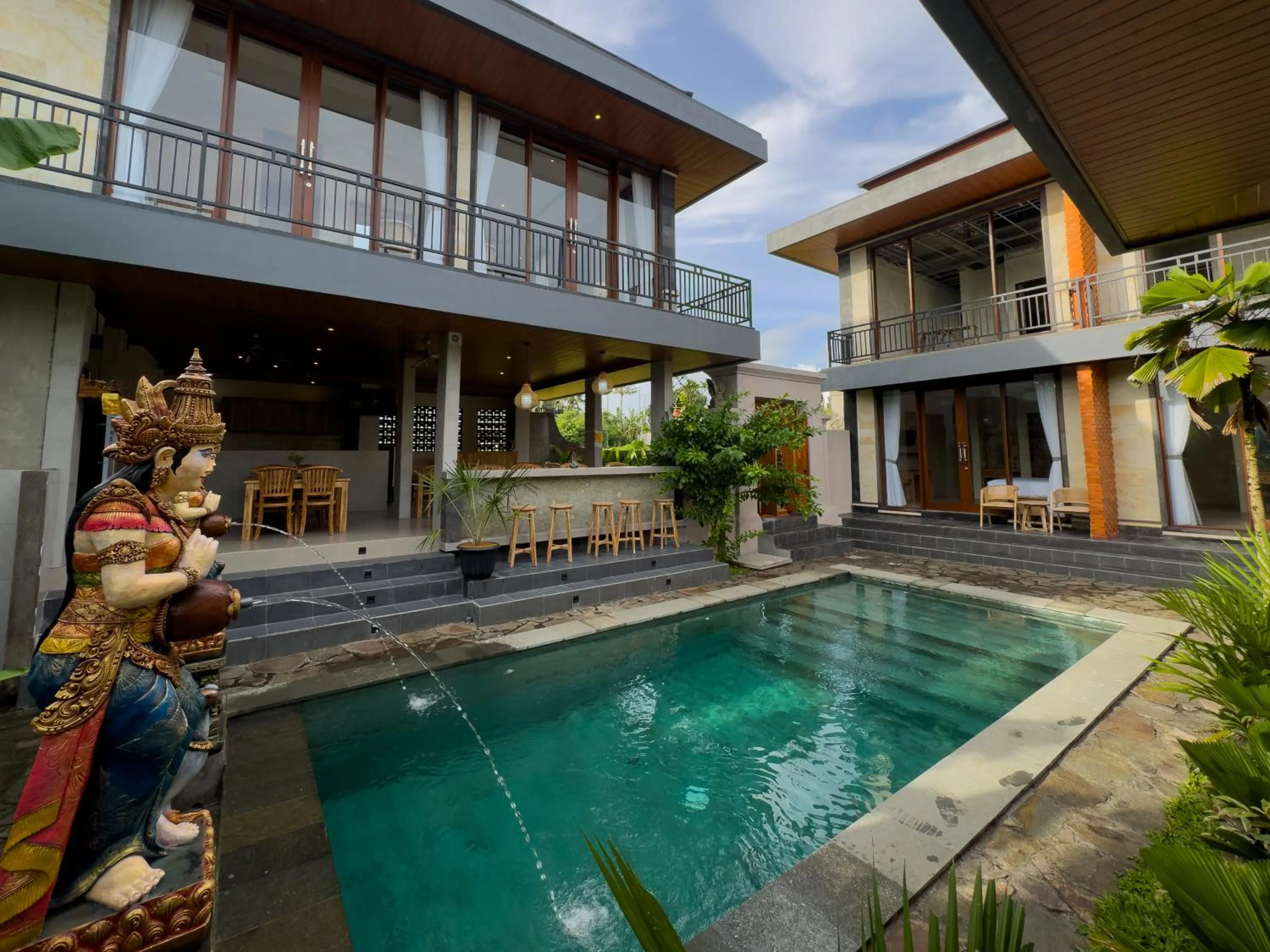 Swimming pool in Koeluma Bali
