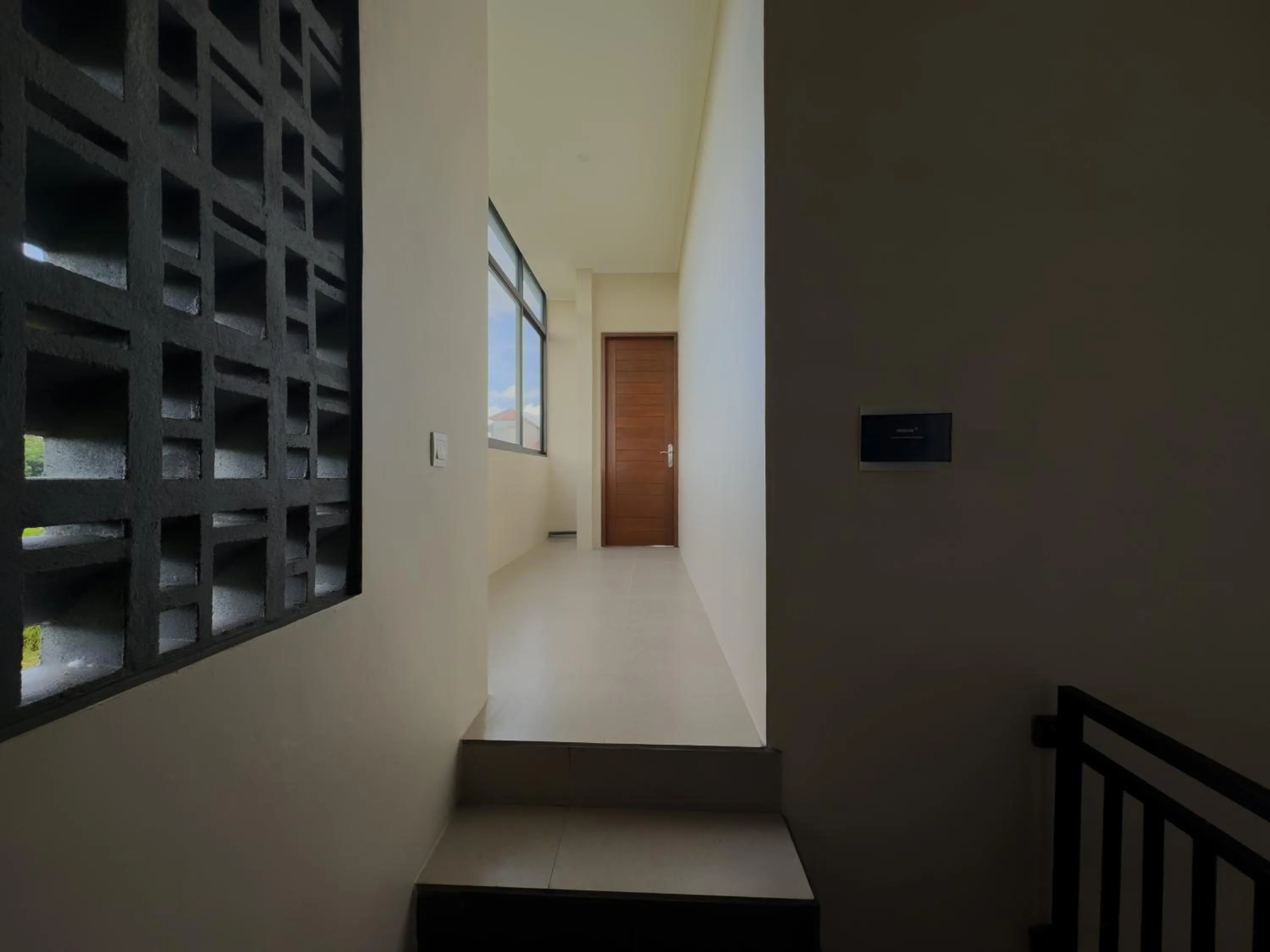 Photo of the whole room, Bed in Koeluma Bali