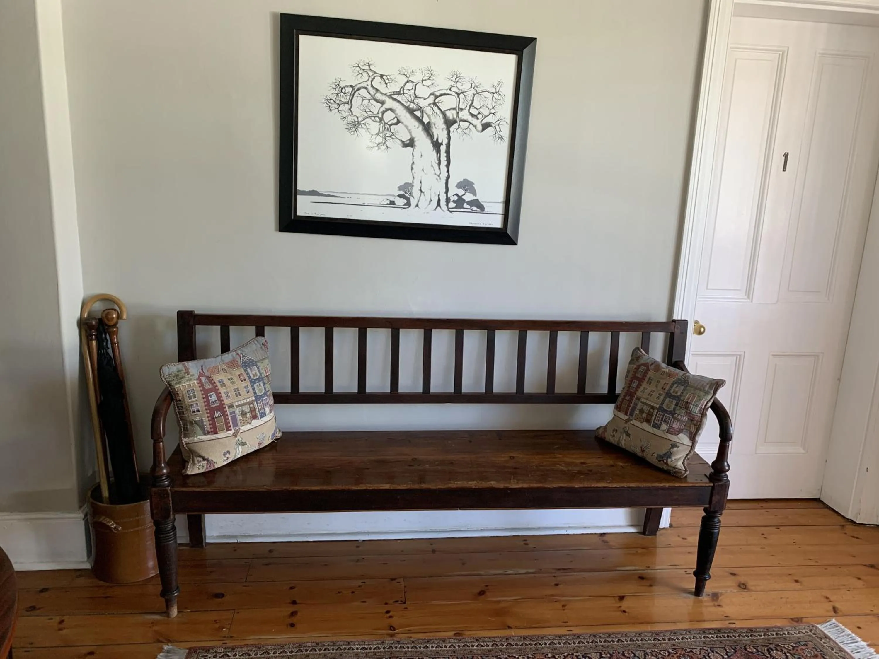 Facade/entrance in Just Joey Lodge