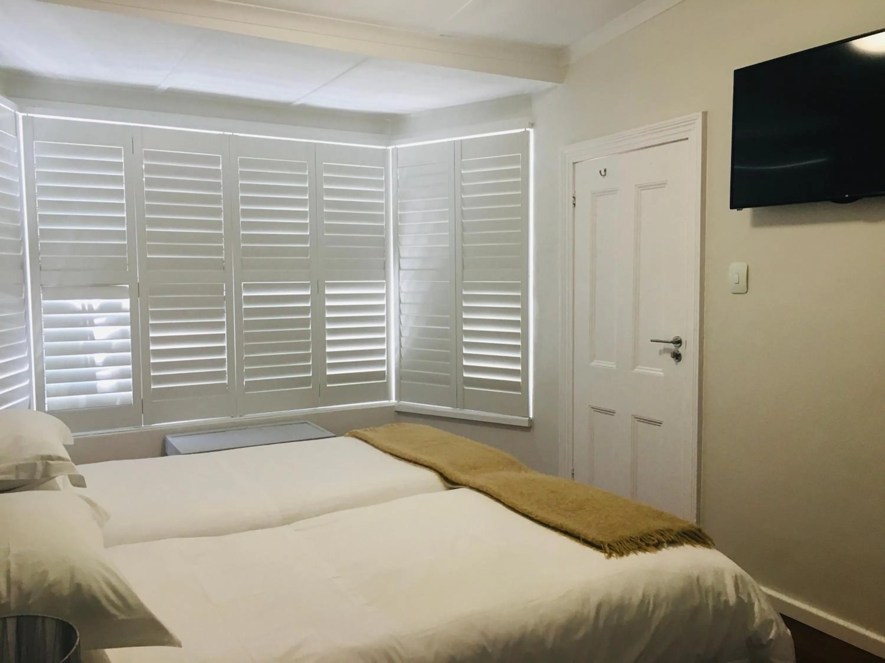 Bed in Just Joey Lodge