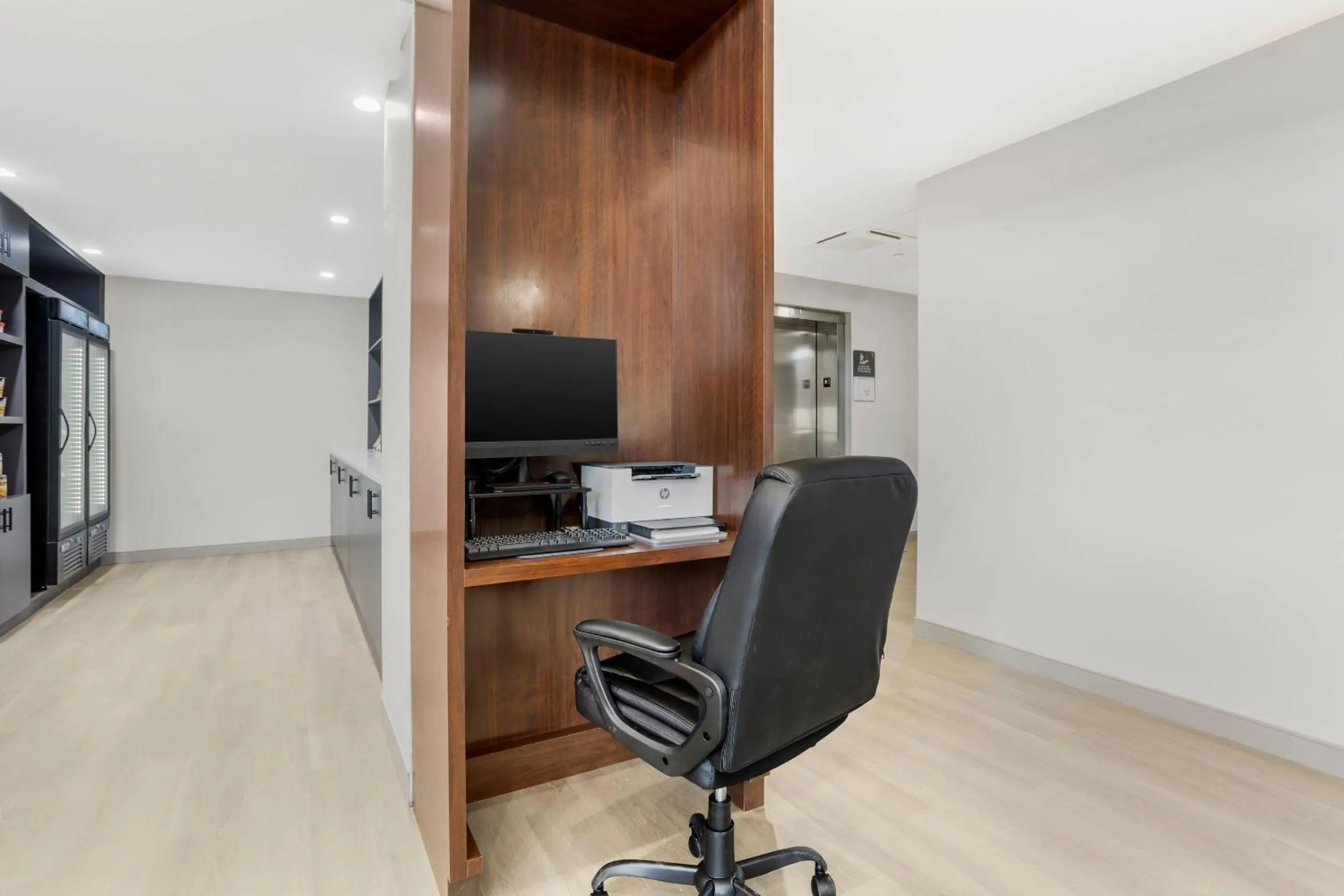 Business facilities in Comfort Suites Central Valley - Woodbury