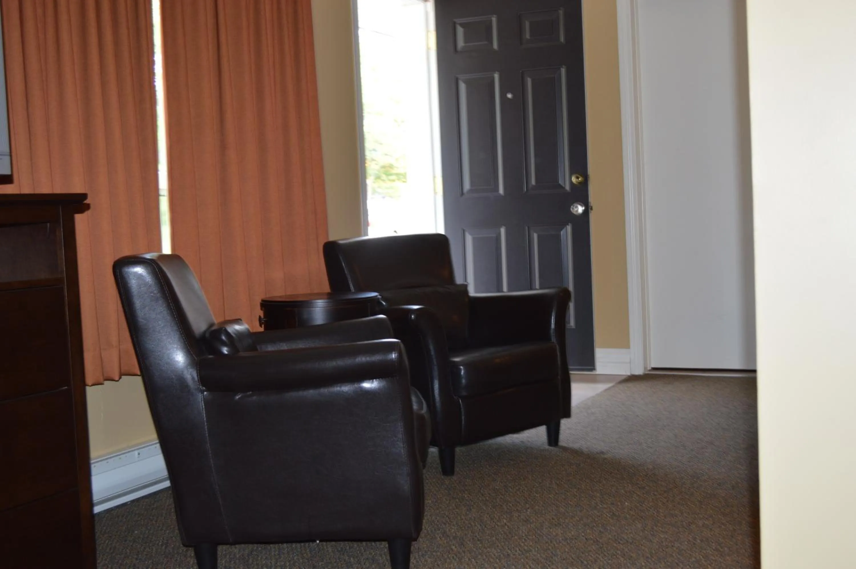 Seating area in Hôtel Maison Blanche