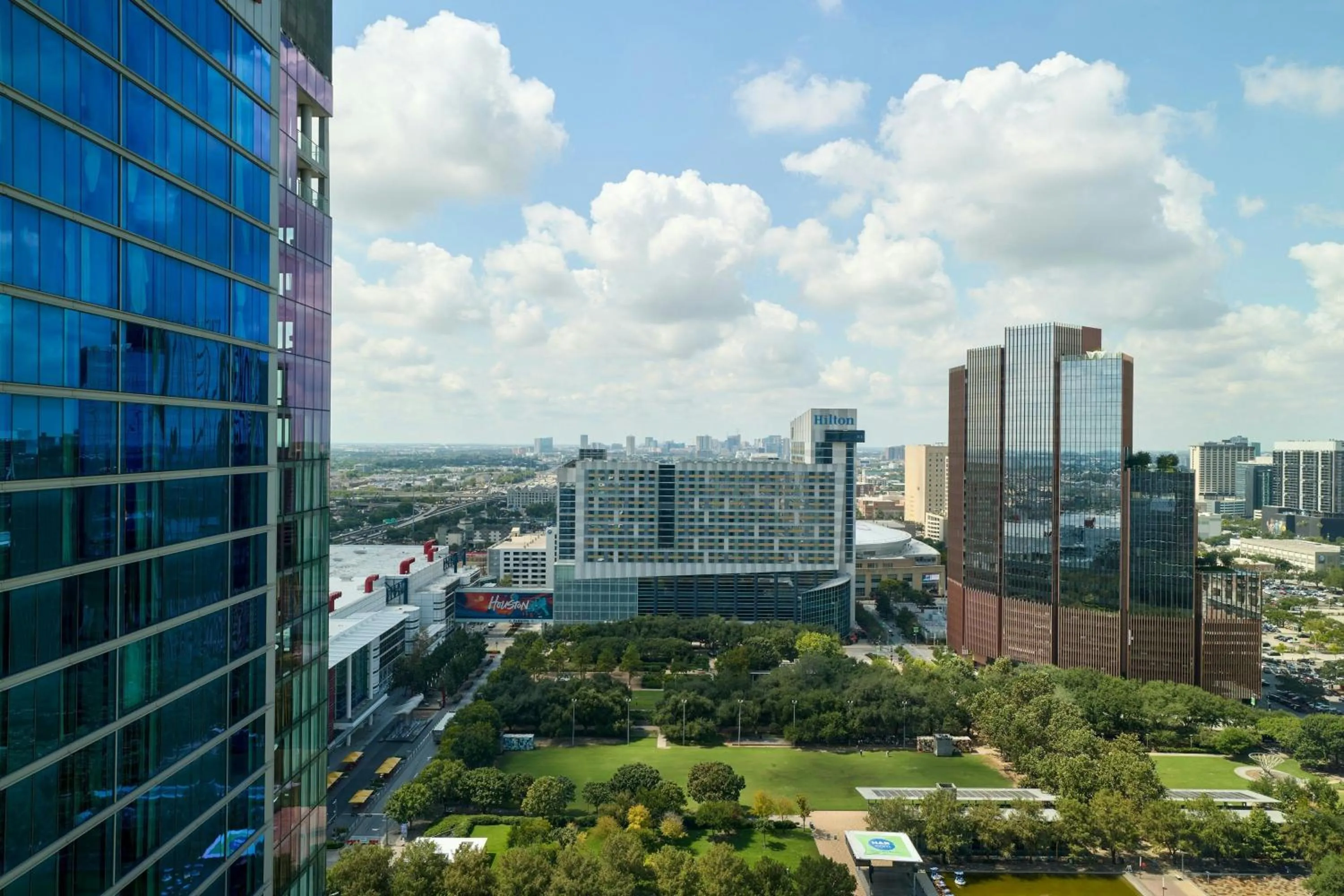 Photo of the whole room in Marriott Marquis Houston