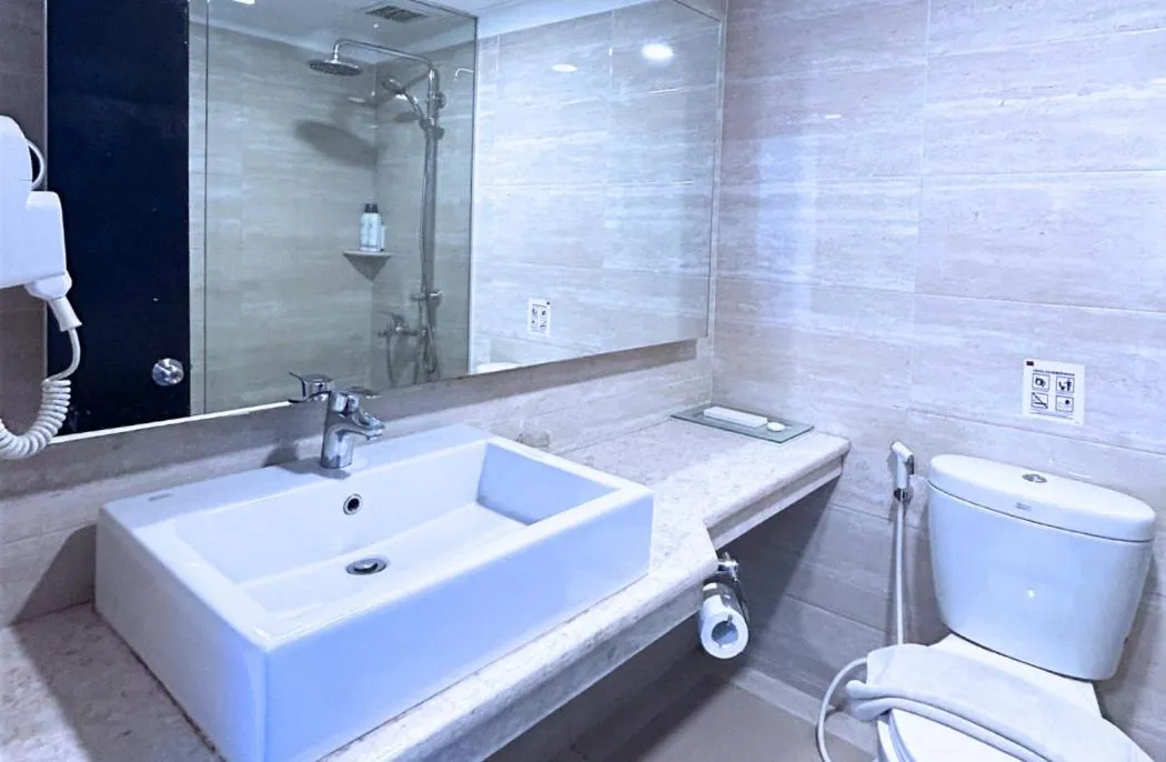 Grand Inna Samudra Beach