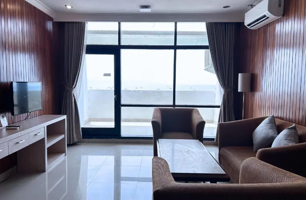 Living room in Grand Inna Samudra Beach Living room in Grand Inna Samudra Beach