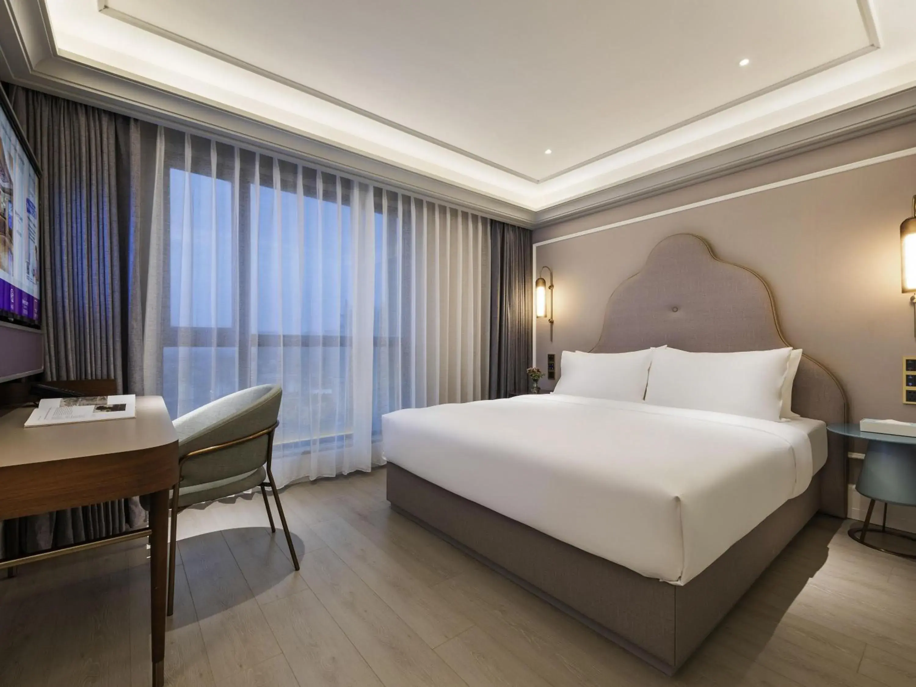 Privilege King Room - single occupancy in Mercure Nantong Downtown Privilege King Room - single occupancy in Mercure Nantong Downtown