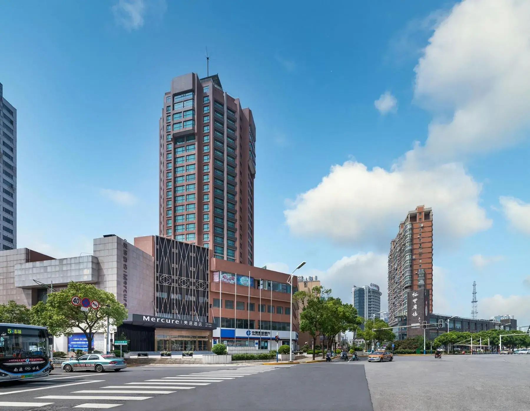 Property building in Mercure Nantong Downtown Property building in Mercure Nantong Downtown