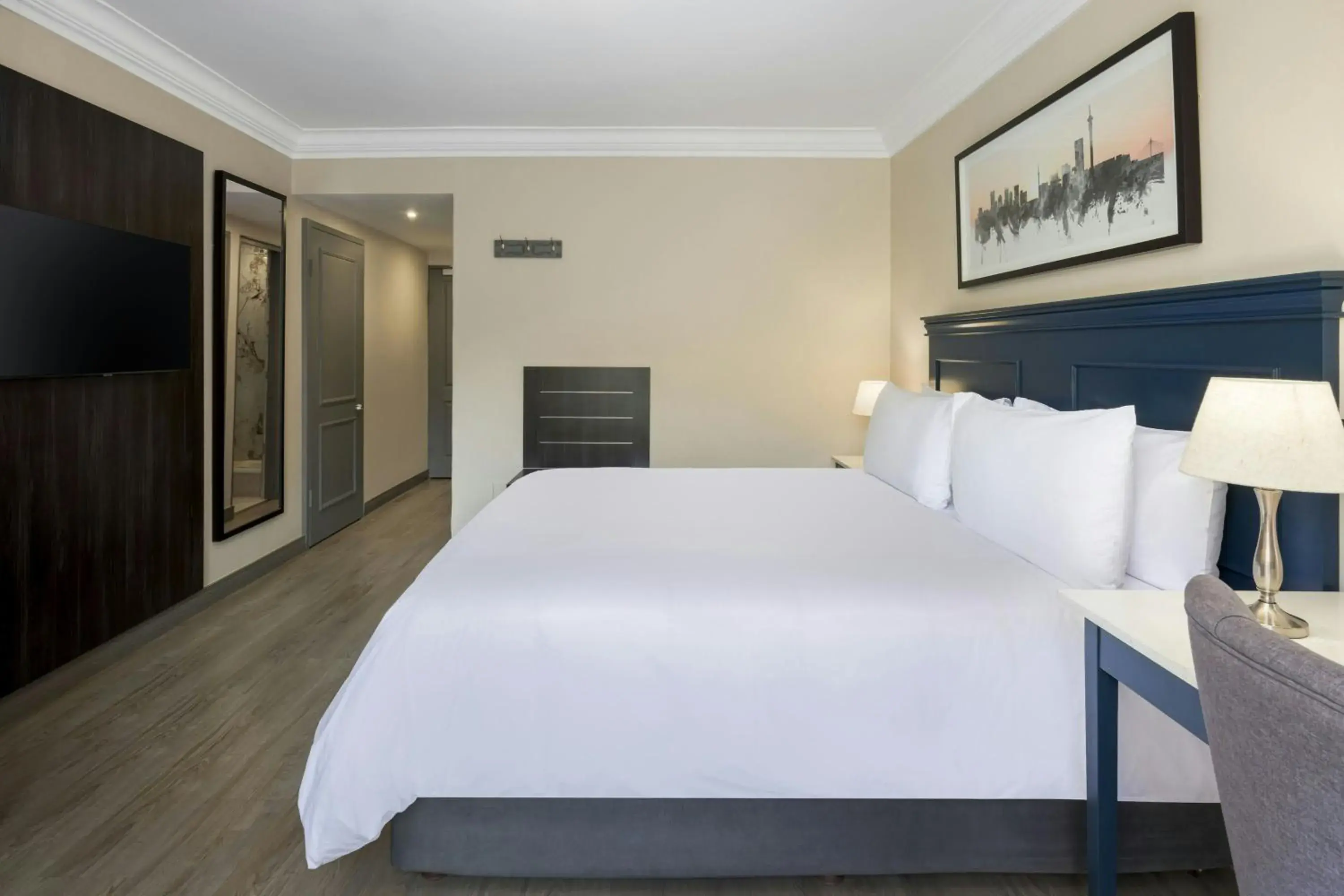 Guest Room, 1 King in Protea Hotel by Marriott Johannesburg Balalaika Sandton Guest Room, 1 King in Protea Hotel by Marriott Johannesburg Balalaika Sandton