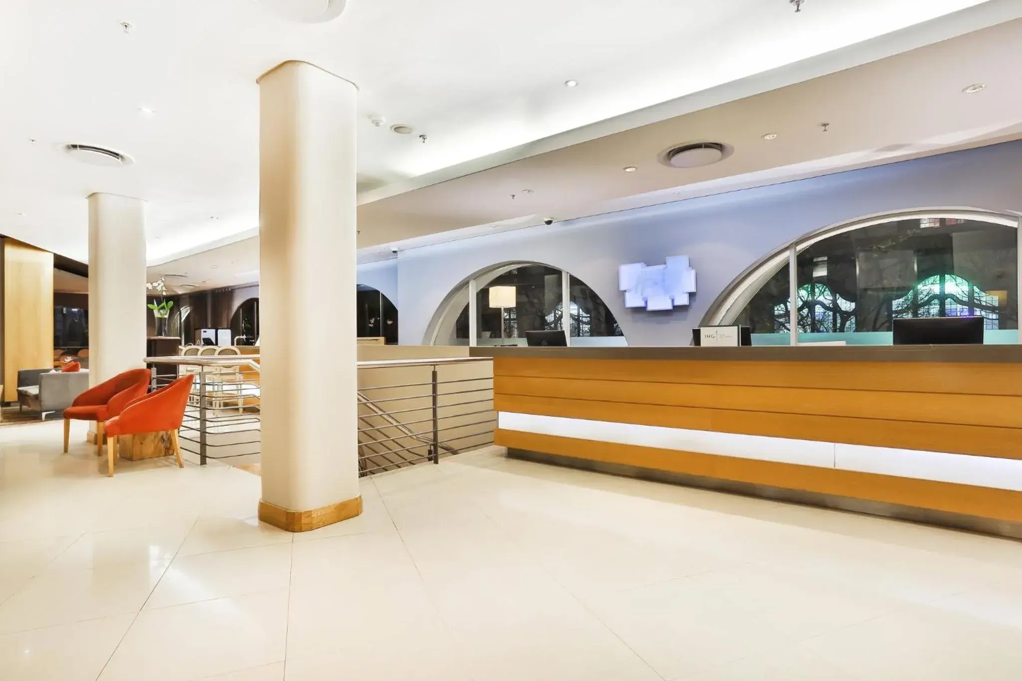 Property building in Holiday Inn Express Cape Town City Centre by IHG Property building in Holiday Inn Express Cape Town City Centre by IHG