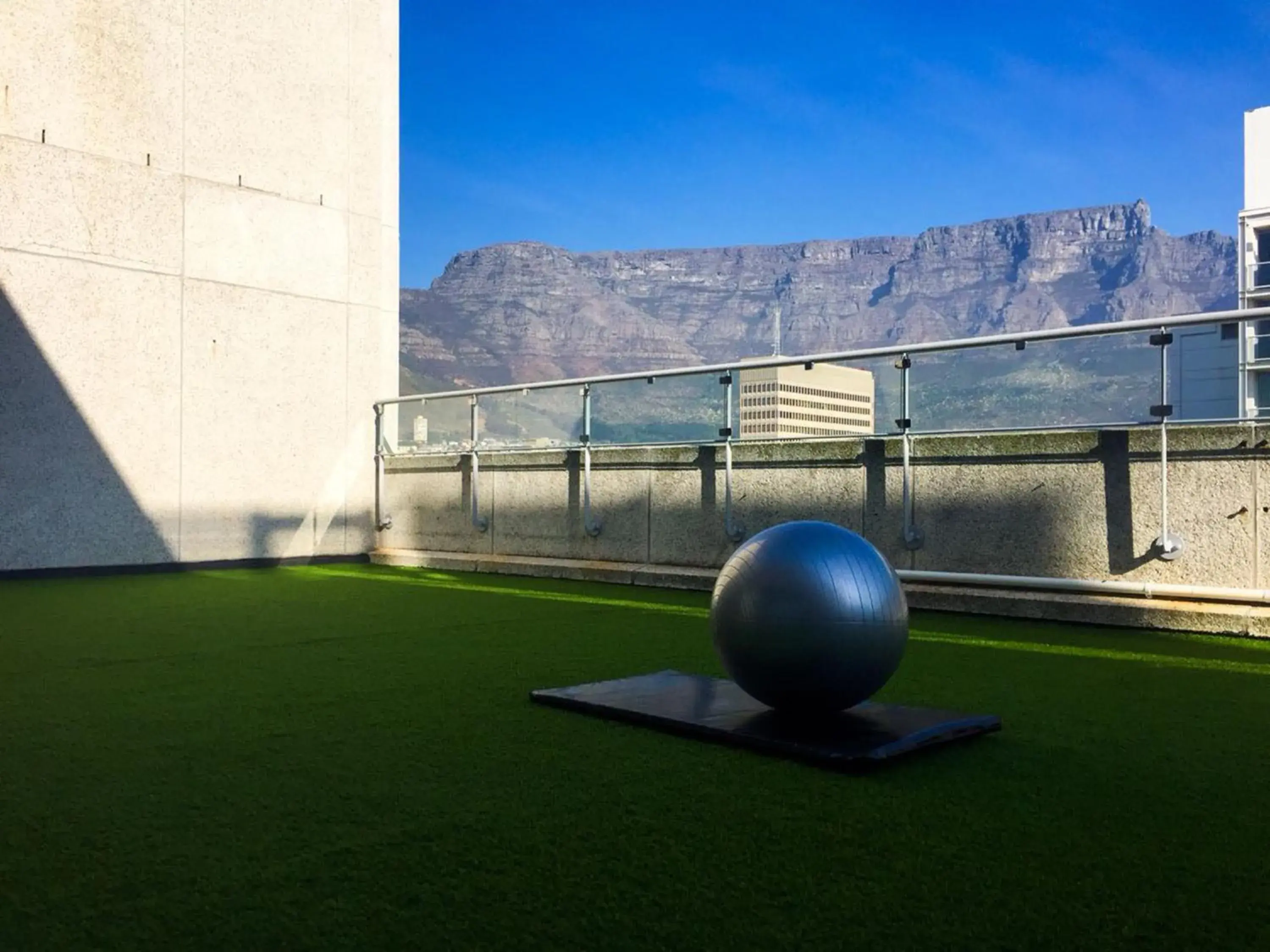 Fitness centre/facilities in Holiday Inn Express Cape Town City Centre by IHG Fitness centre/facilities in Holiday Inn Express Cape Town City Centre by IHG