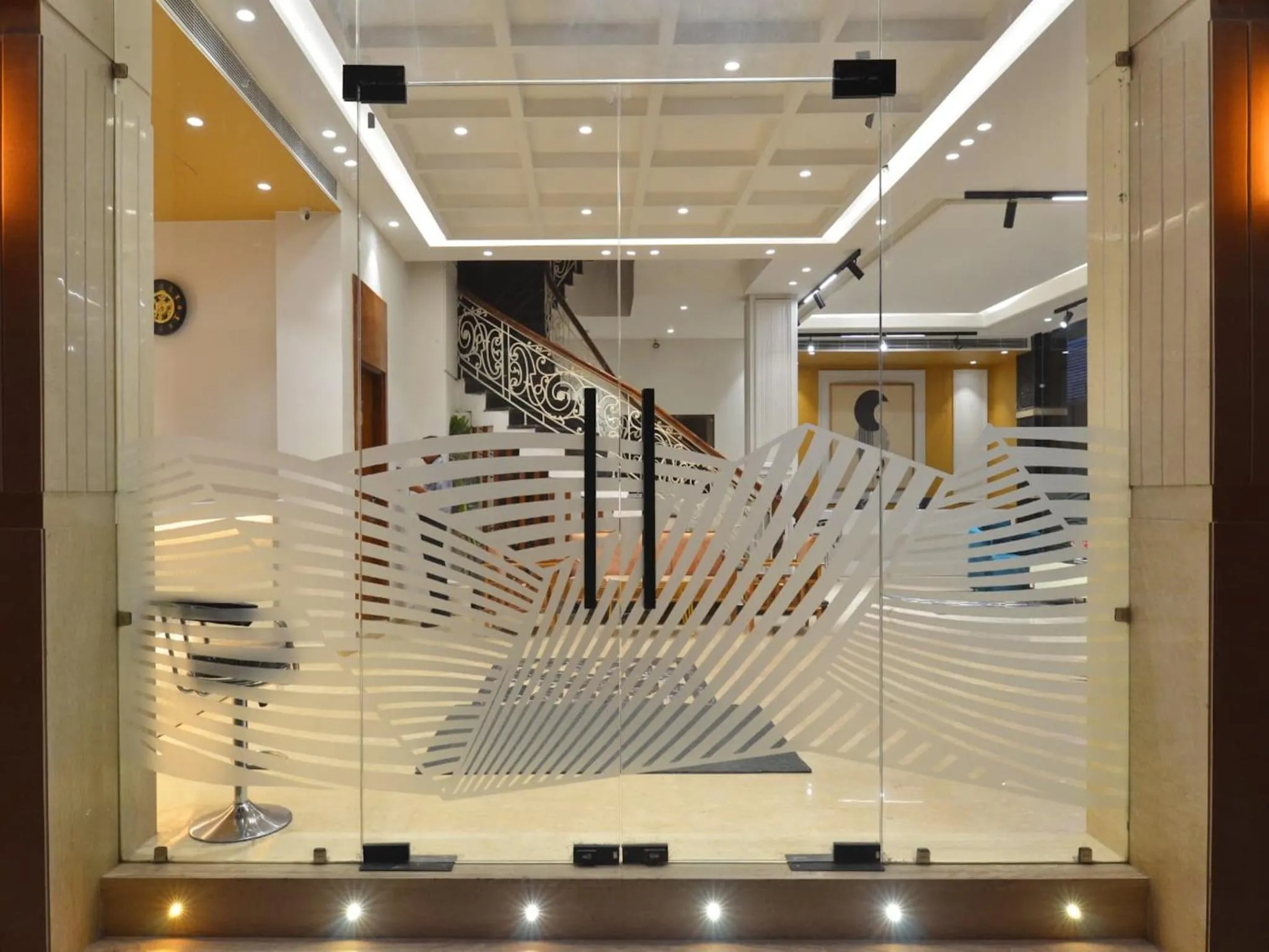 Facade/entrance in Hotel Maya Cottage - 2 min from New Delhi Railway Station