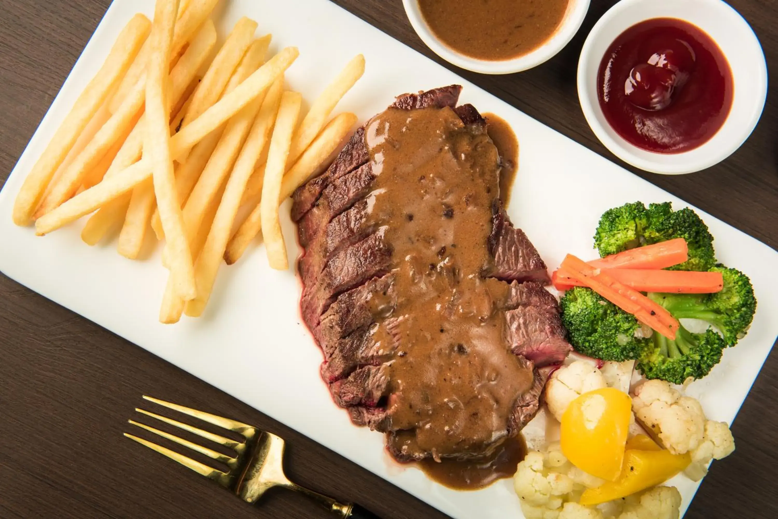 Restaurant/places to eat in Samnak Lounge Restaurant/places to eat in Samnak Lounge