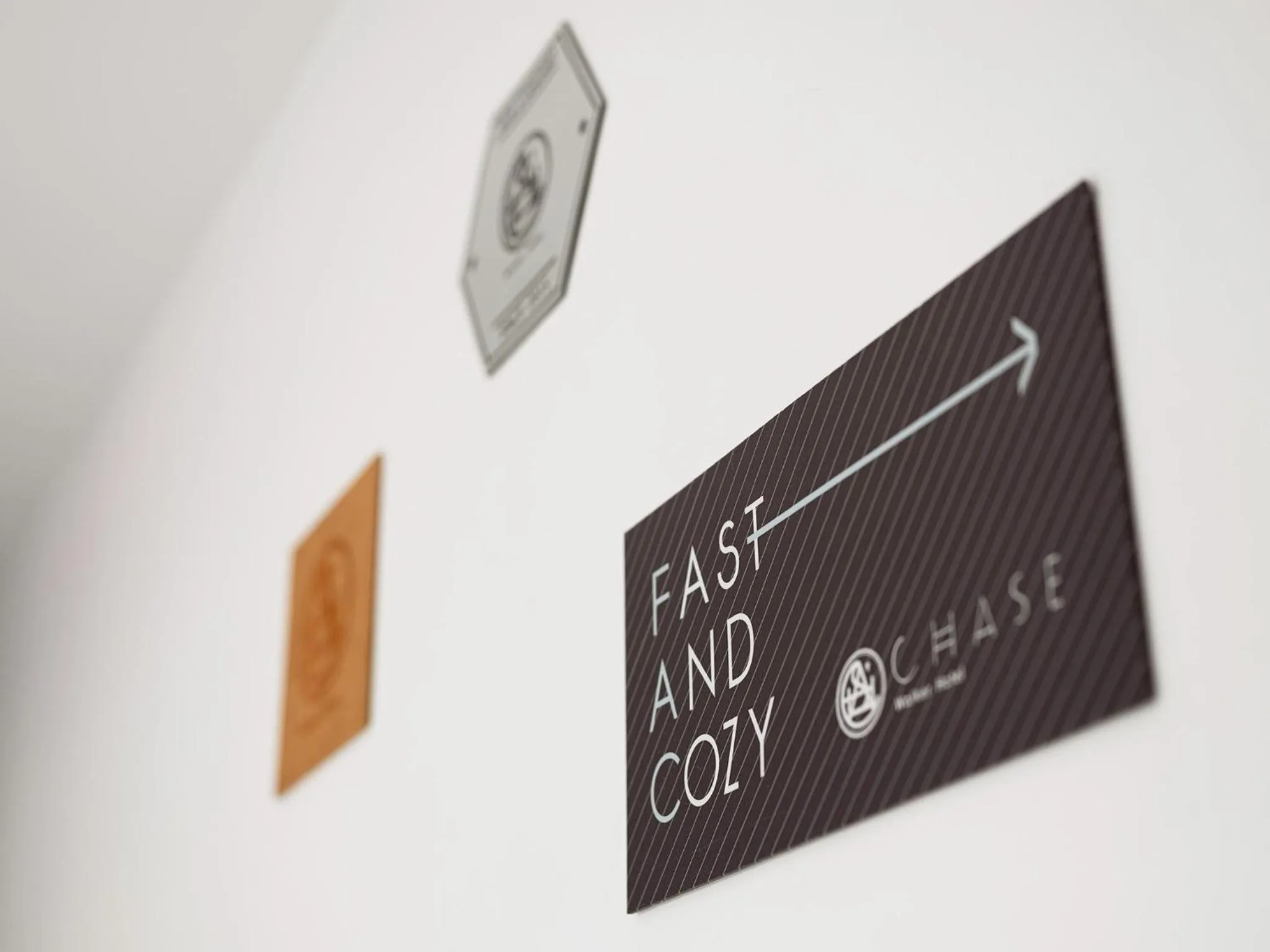 Photo of the whole room in CHASE Hotel