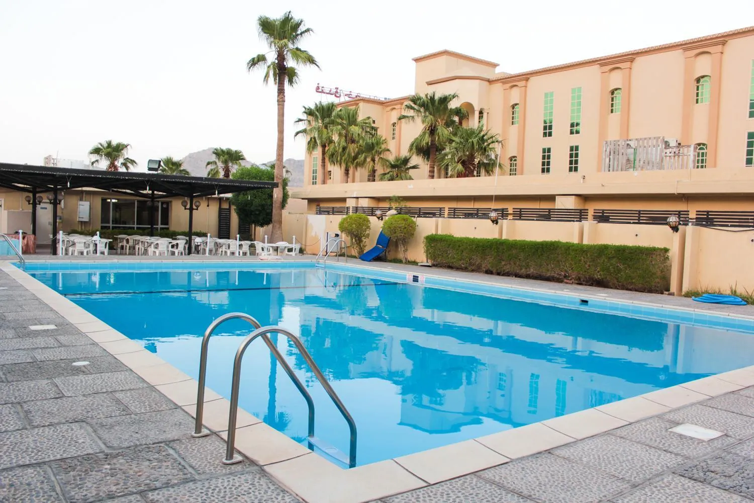 Swimming pool in Khasab Hotel
