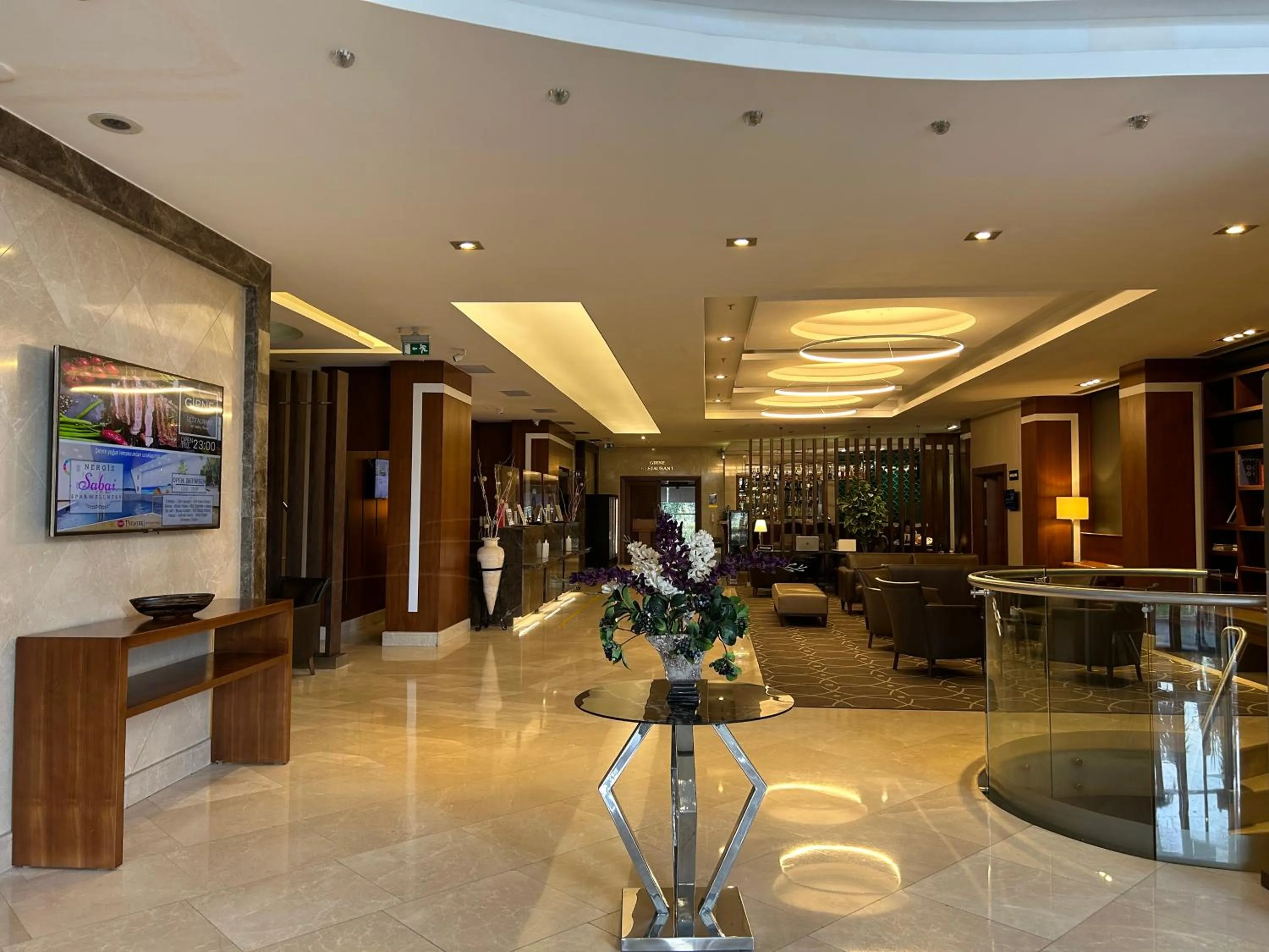 Lobby or reception in Best Western Premier Karsiyaka Convention & Spa Hotel