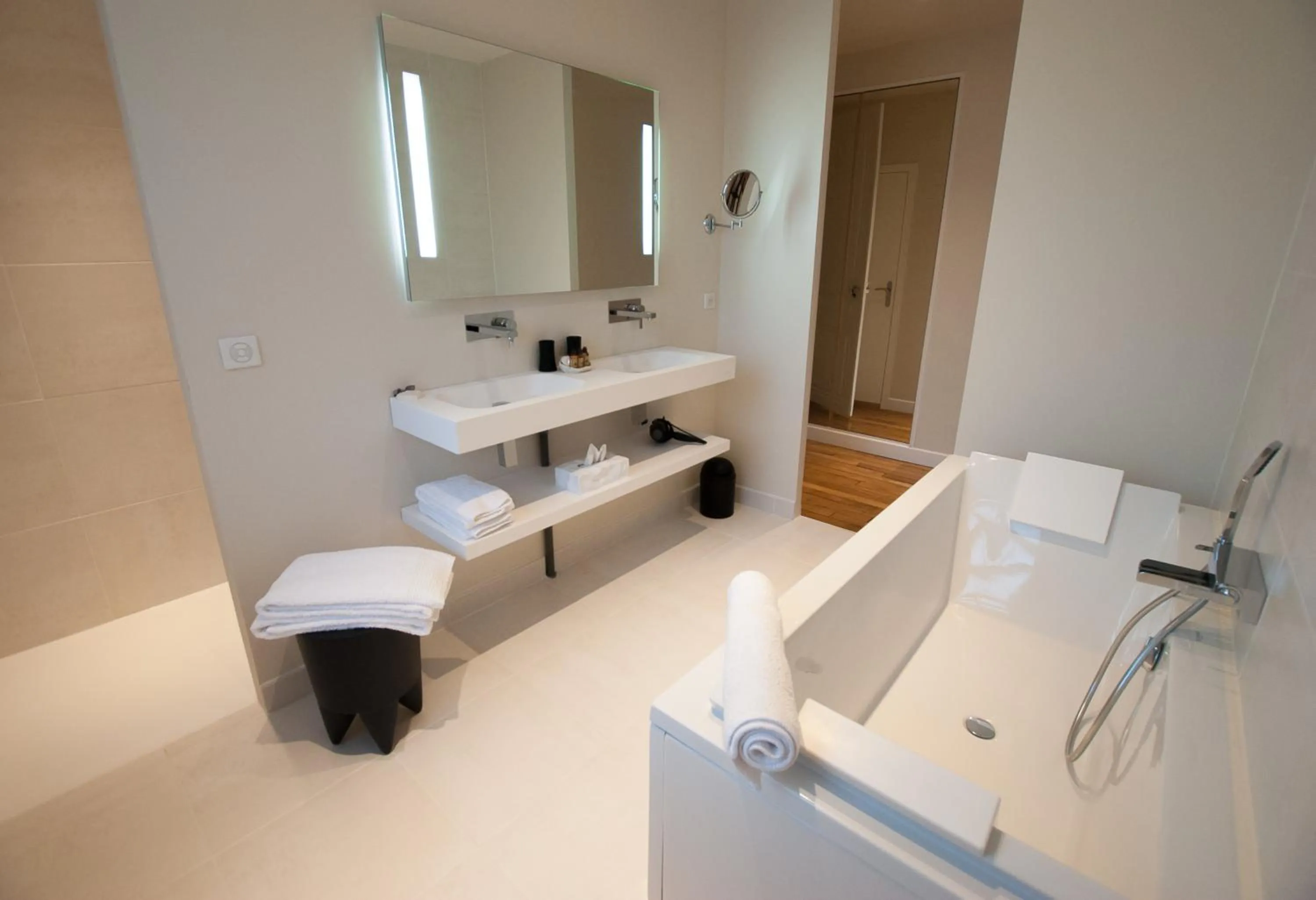 Bathroom in Maison M Troyes